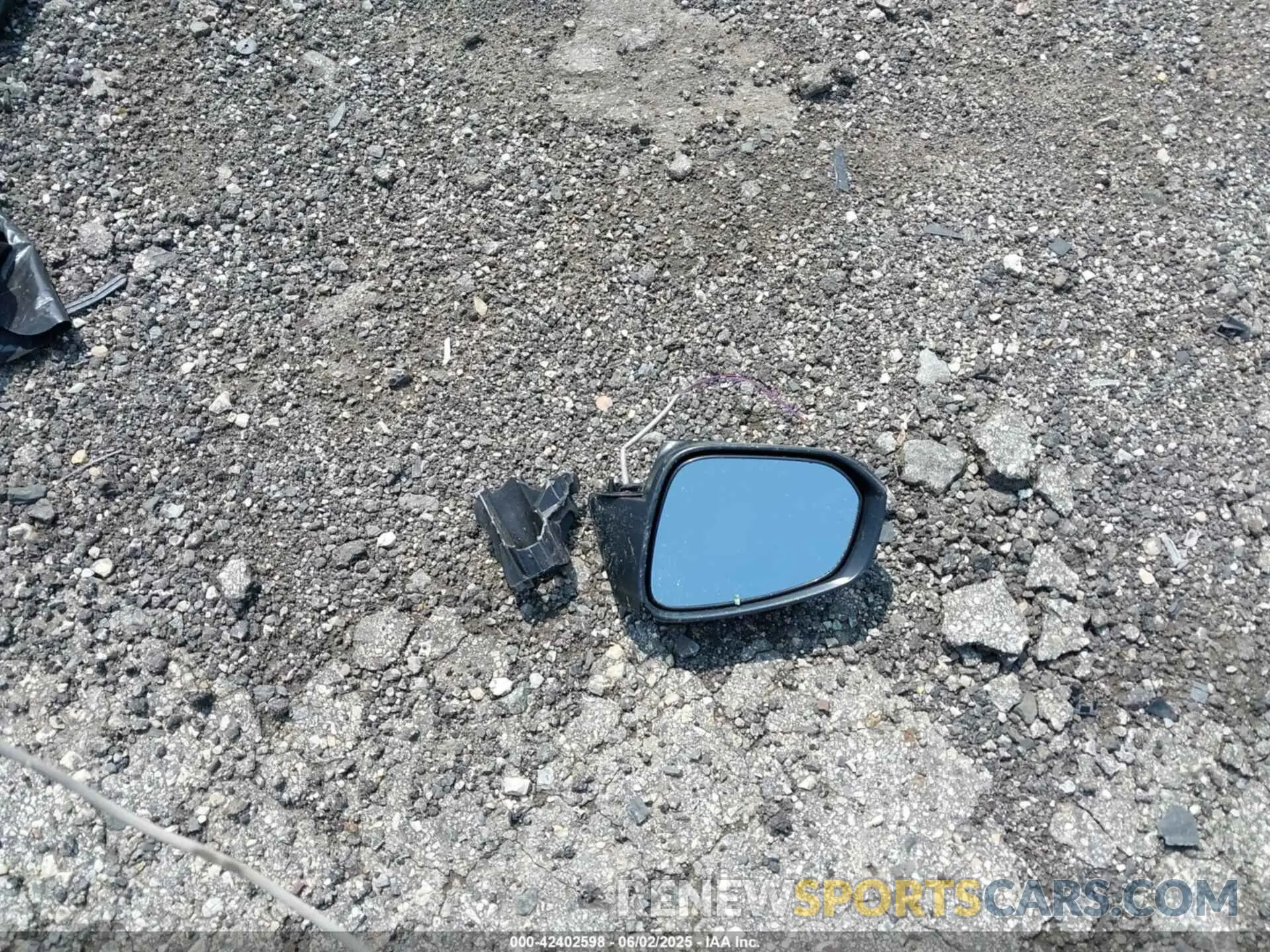 11 Photograph of a damaged car JTMF1RFV0KD045059 TOYOTA RAV4 2019