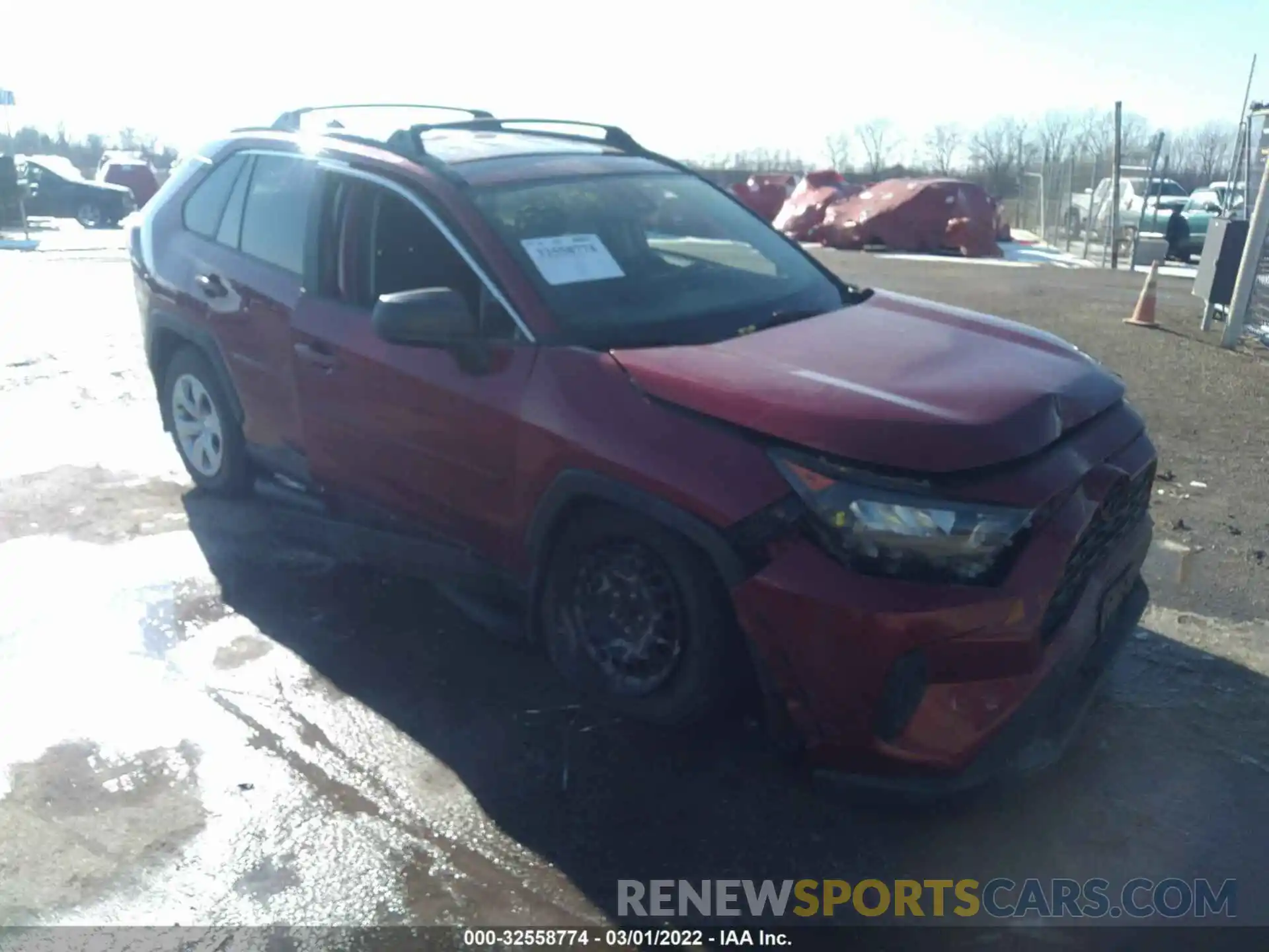 1 Photograph of a damaged car JTMF1RFV0KD502839 TOYOTA RAV4 2019