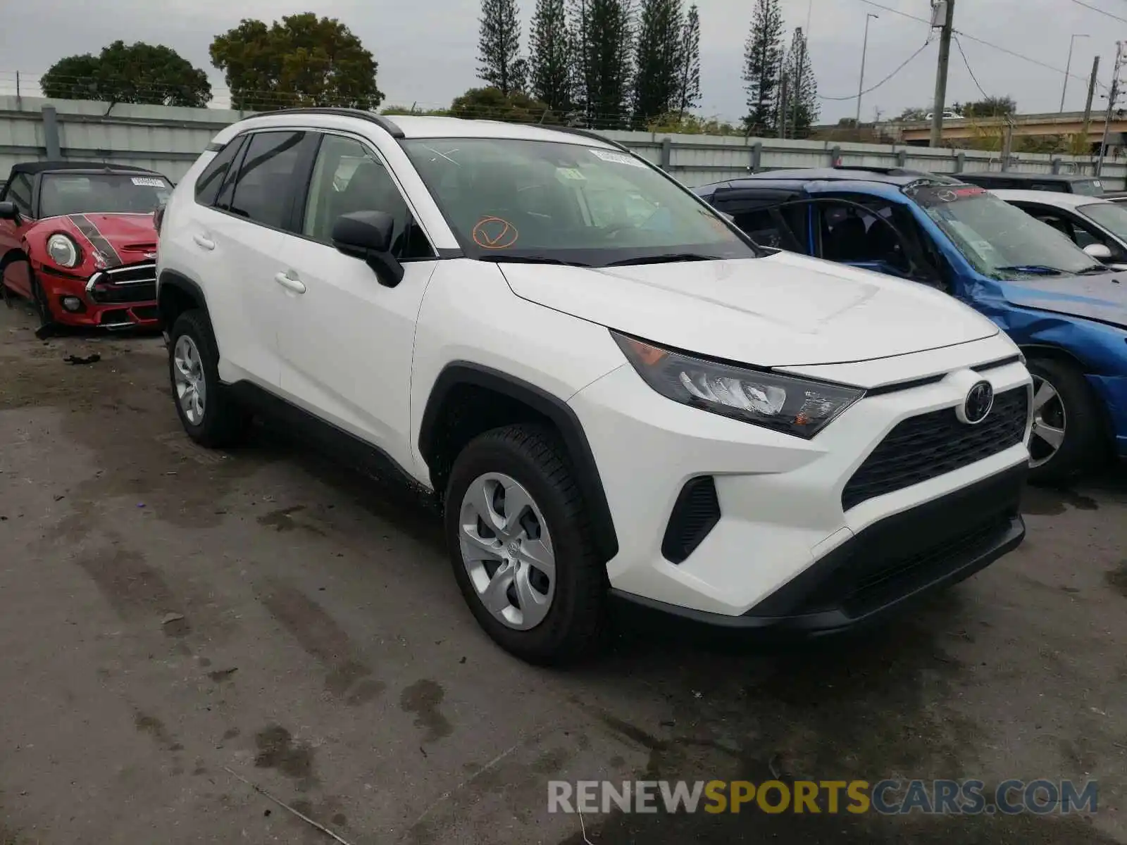 1 Photograph of a damaged car JTMF1RFV1KD501134 TOYOTA RAV4 2019