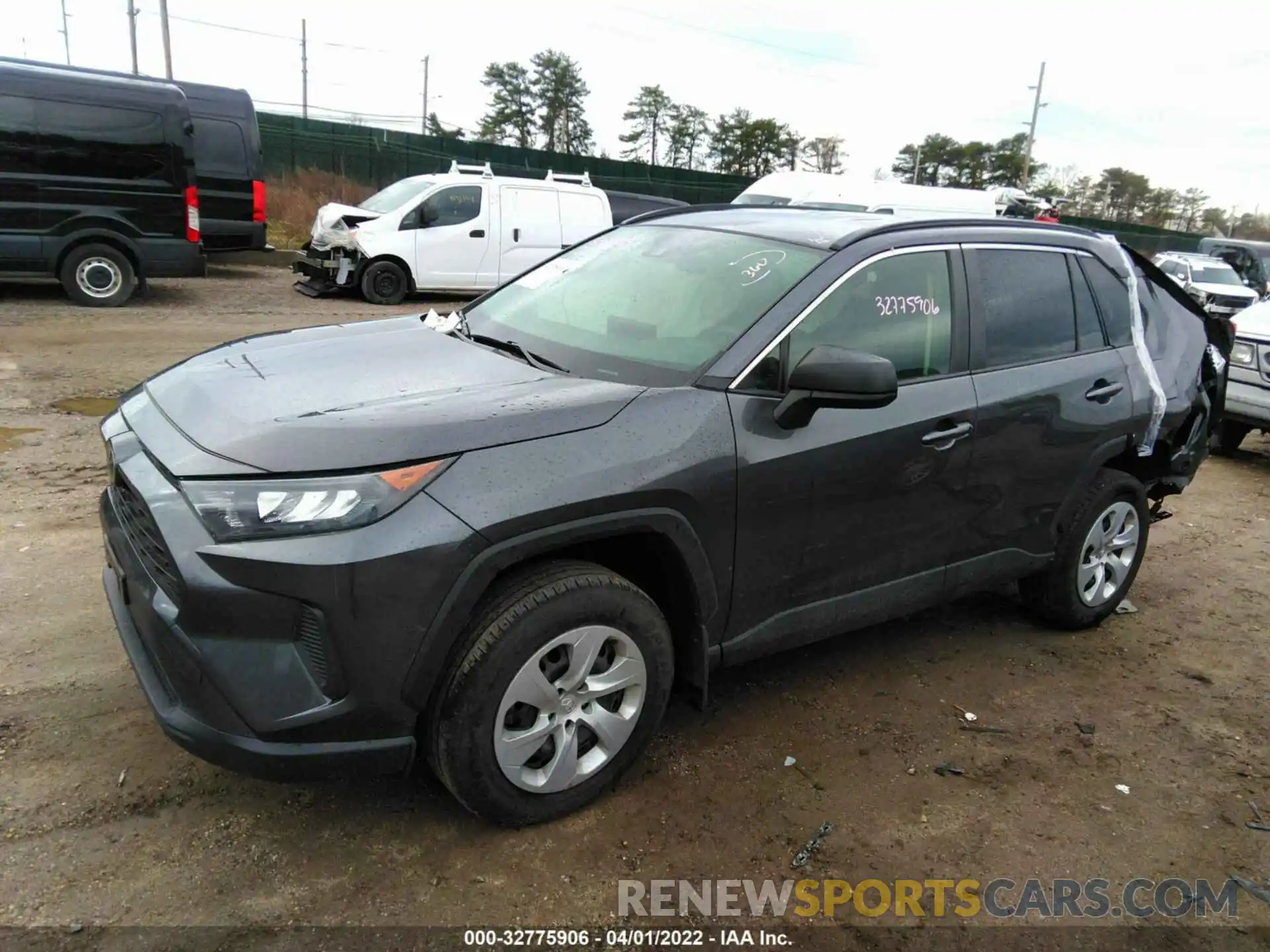 2 Photograph of a damaged car JTMF1RFV1KJ005249 TOYOTA RAV4 2019