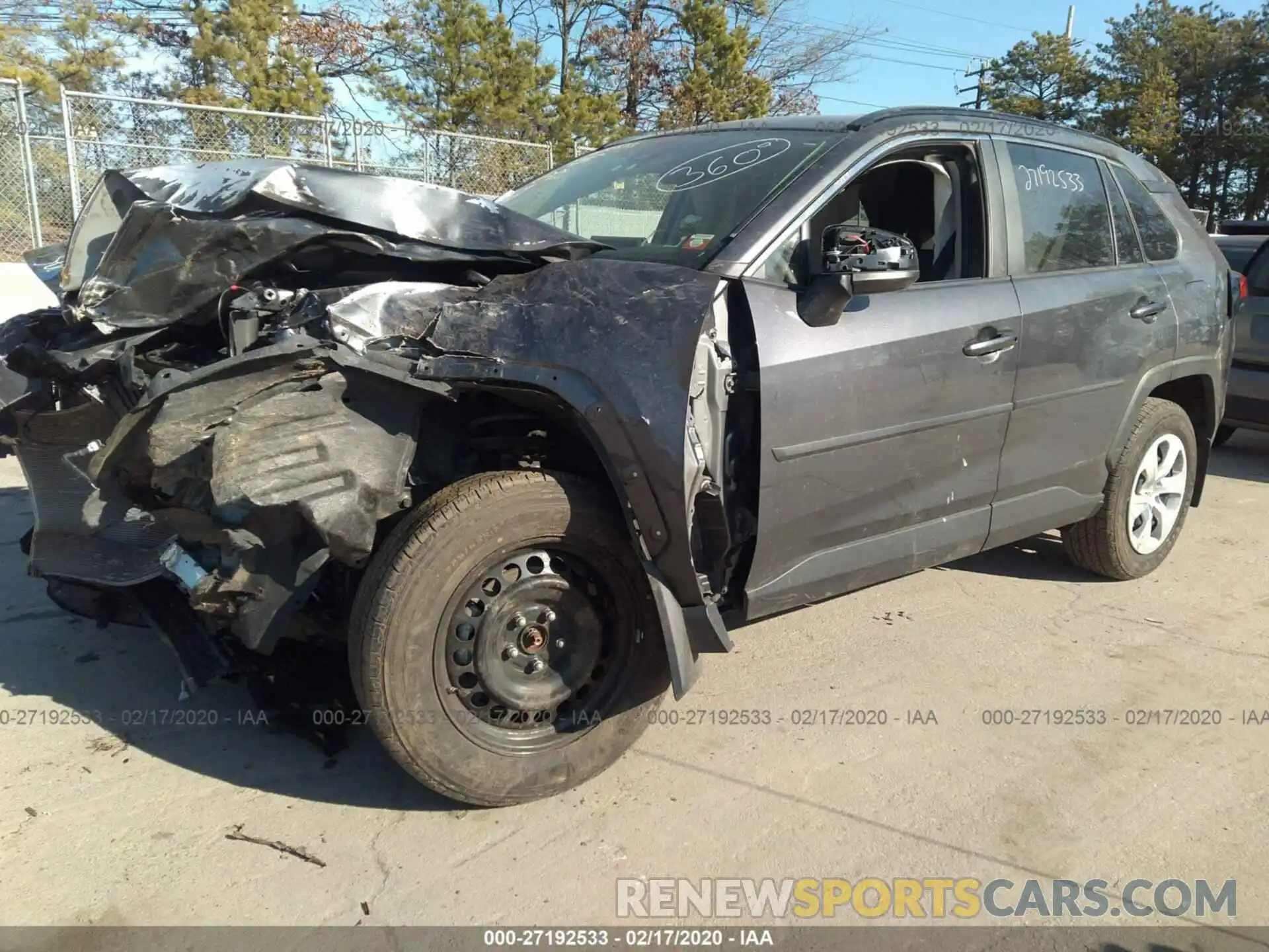 2 Photograph of a damaged car JTMF1RFV1KJ005980 TOYOTA RAV4 2019