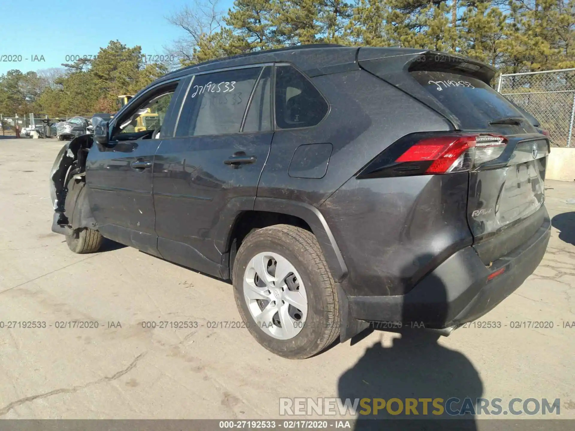 3 Photograph of a damaged car JTMF1RFV1KJ005980 TOYOTA RAV4 2019