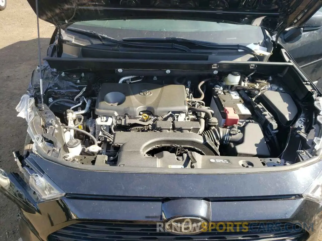 11 Photograph of a damaged car JTMF1RFV1KJ012458 TOYOTA RAV4 2019