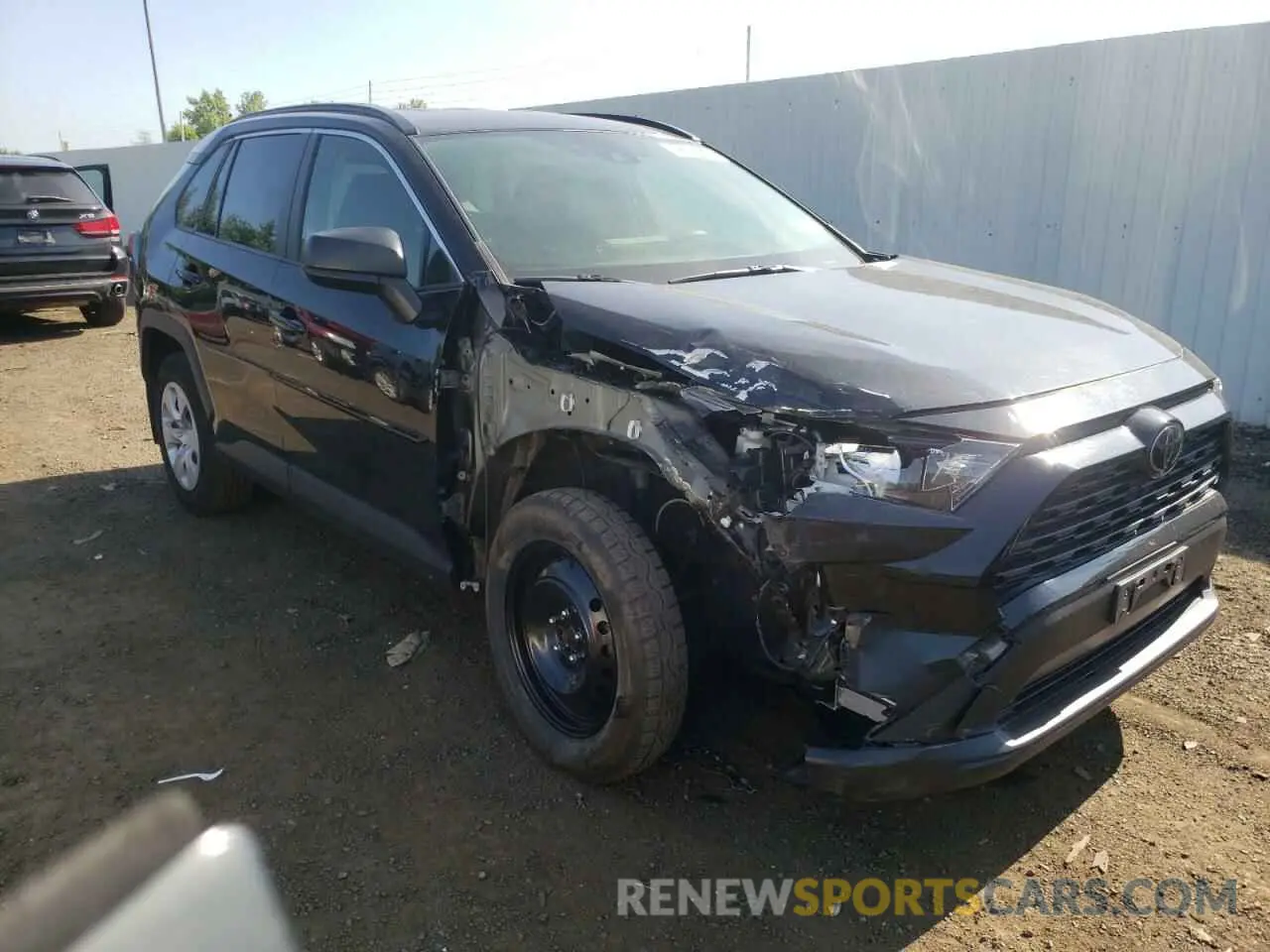 4 Photograph of a damaged car JTMF1RFV1KJ012458 TOYOTA RAV4 2019