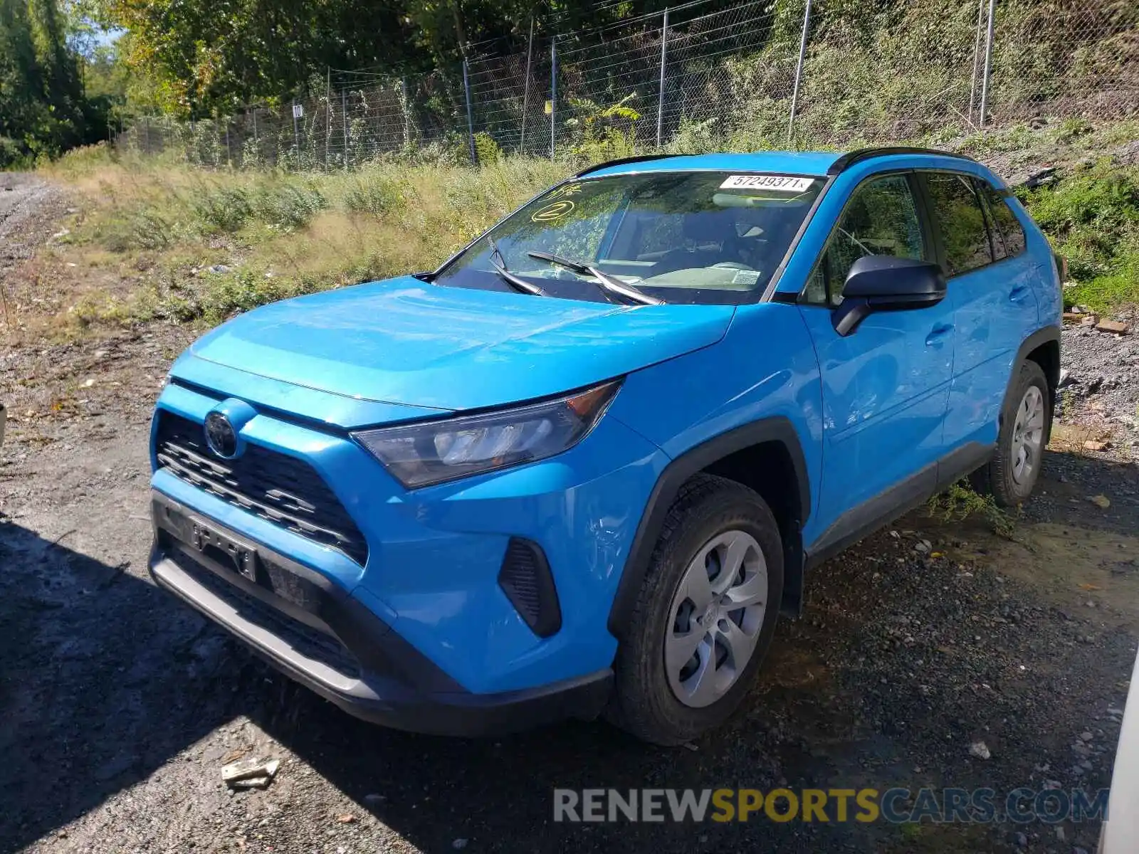 2 Photograph of a damaged car JTMF1RFV2KJ003901 TOYOTA RAV4 2019