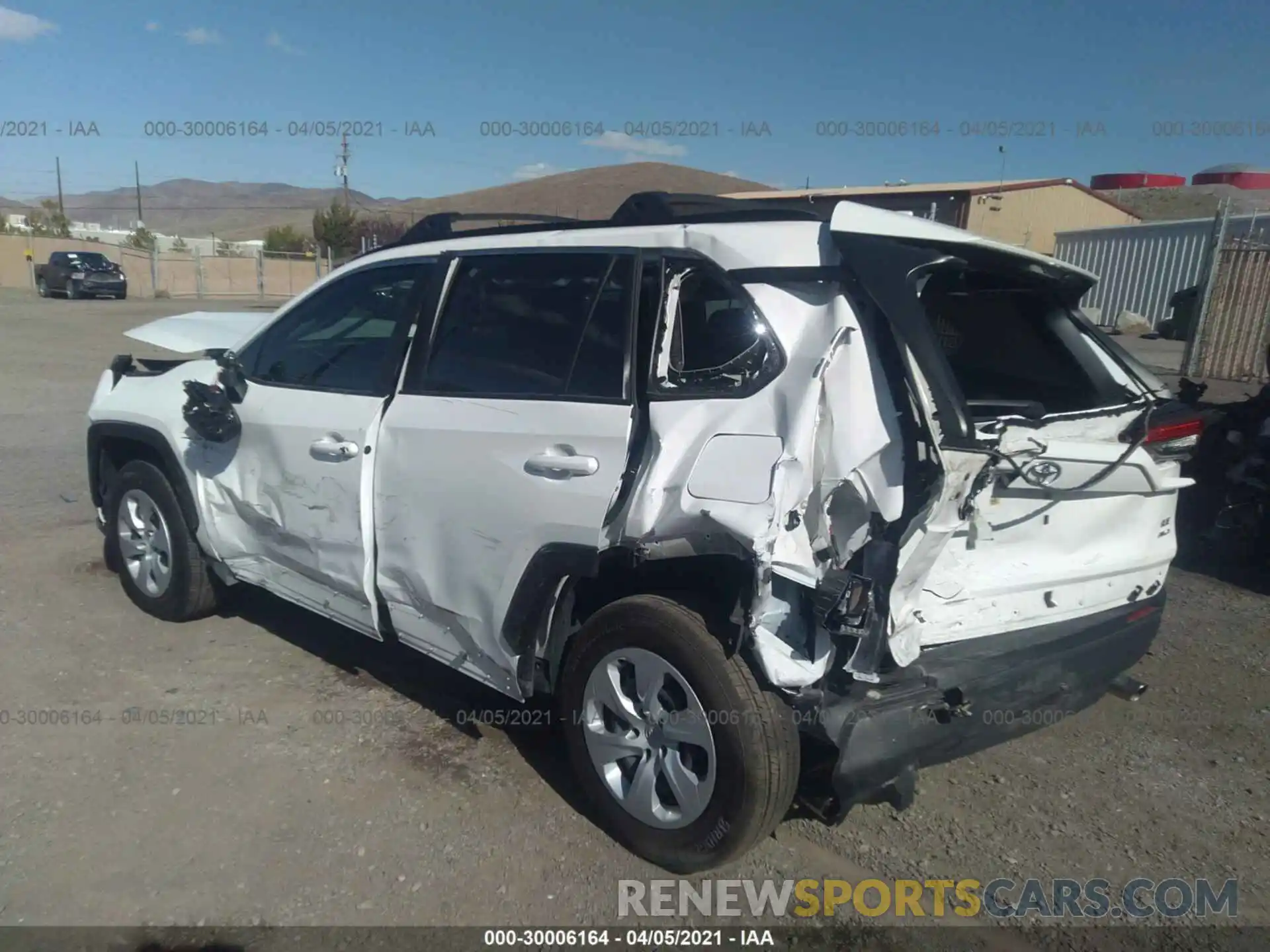 3 Photograph of a damaged car JTMF1RFV3KD015277 TOYOTA RAV4 2019