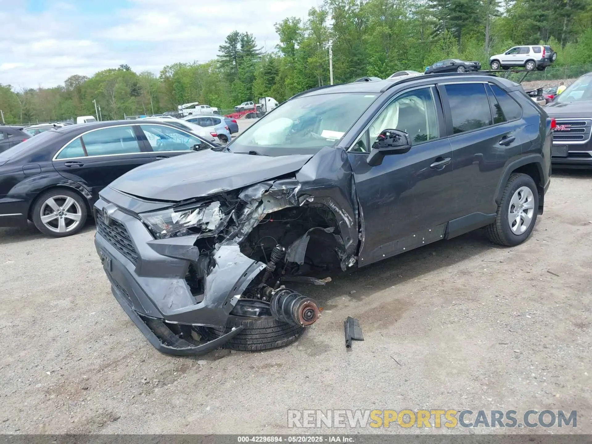 2 Photograph of a damaged car JTMF1RFV3KD033374 TOYOTA RAV4 2019