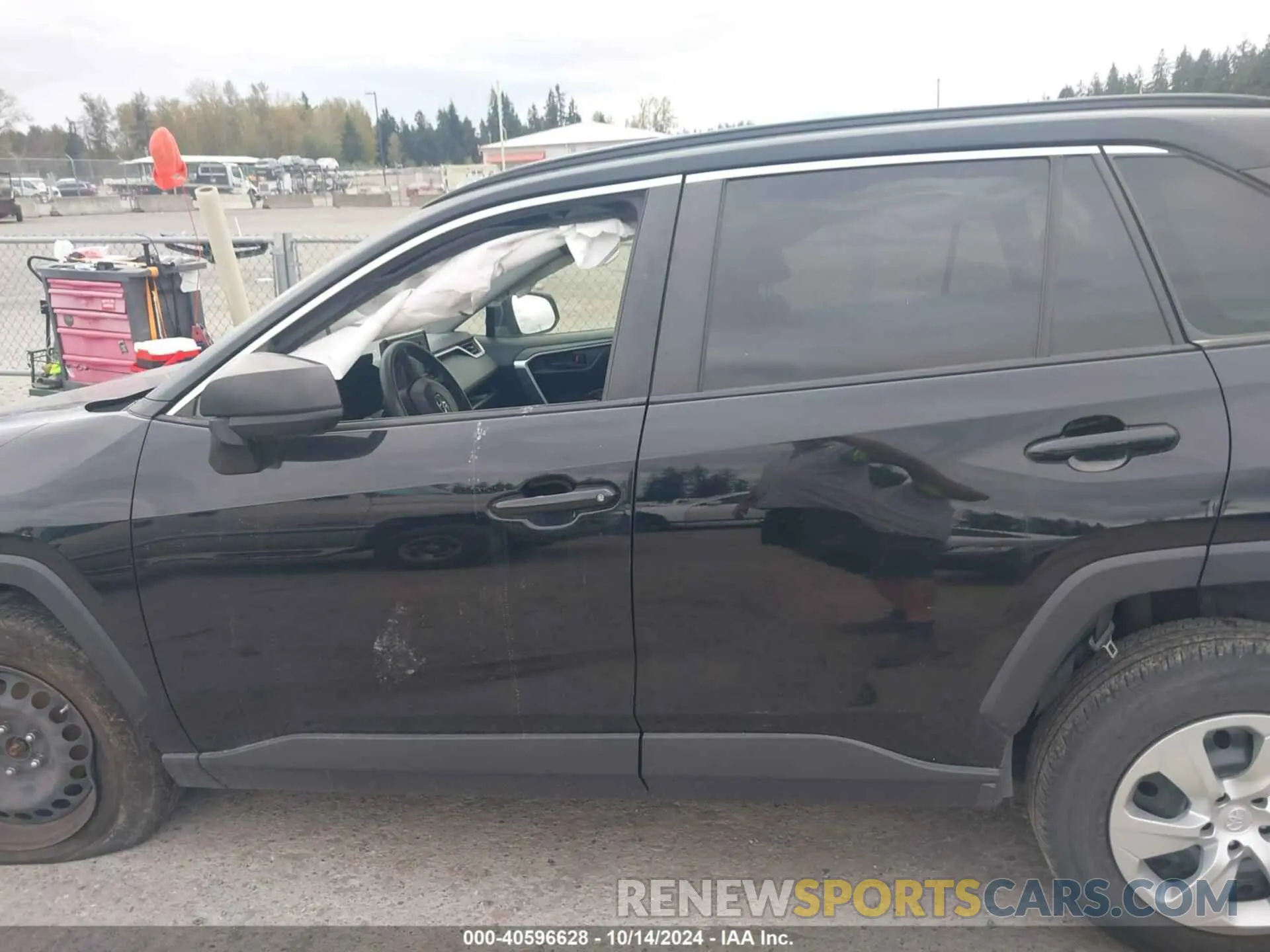 13 Photograph of a damaged car JTMF1RFV4KD030550 TOYOTA RAV4 2019
