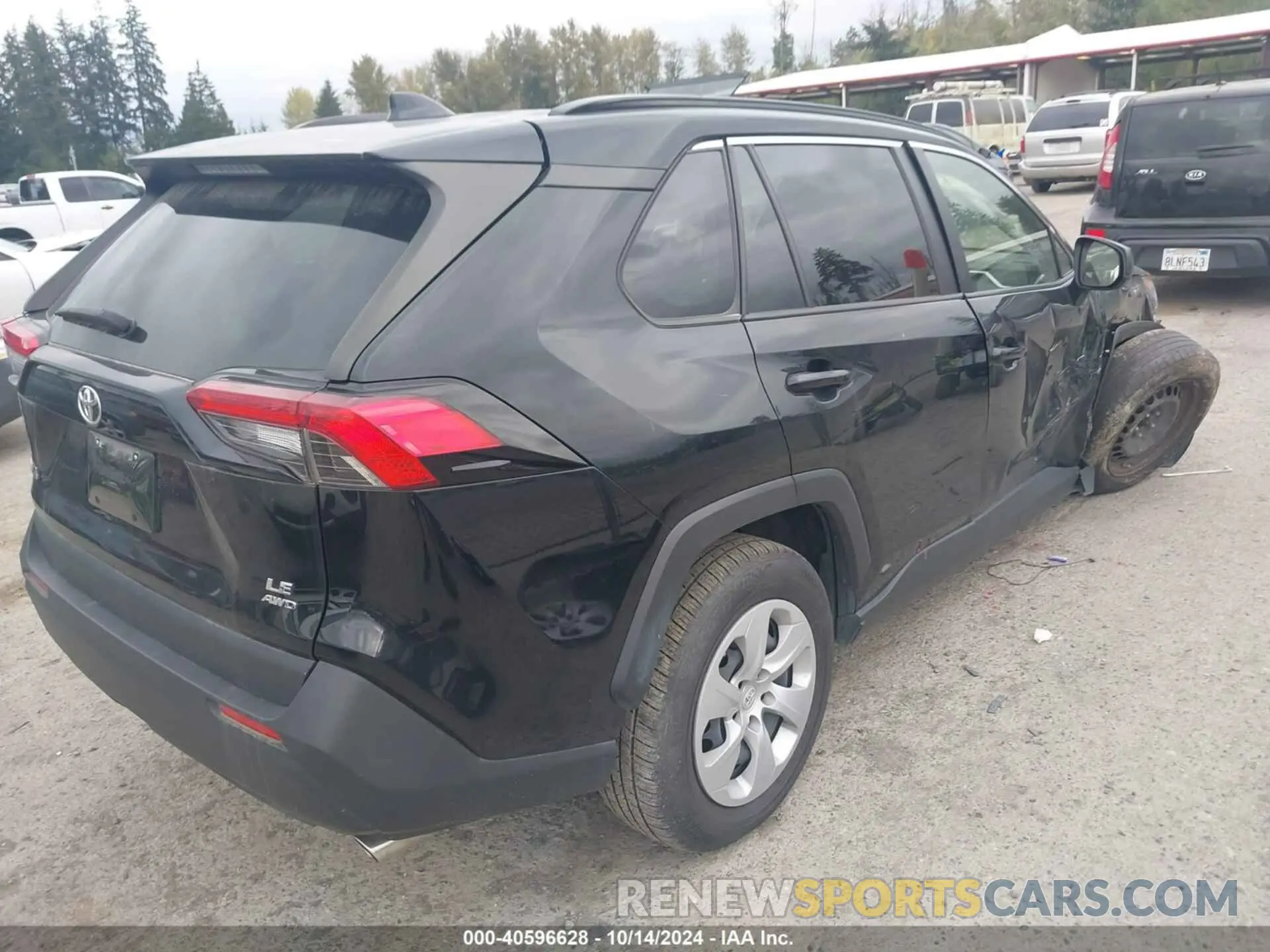 4 Photograph of a damaged car JTMF1RFV4KD030550 TOYOTA RAV4 2019