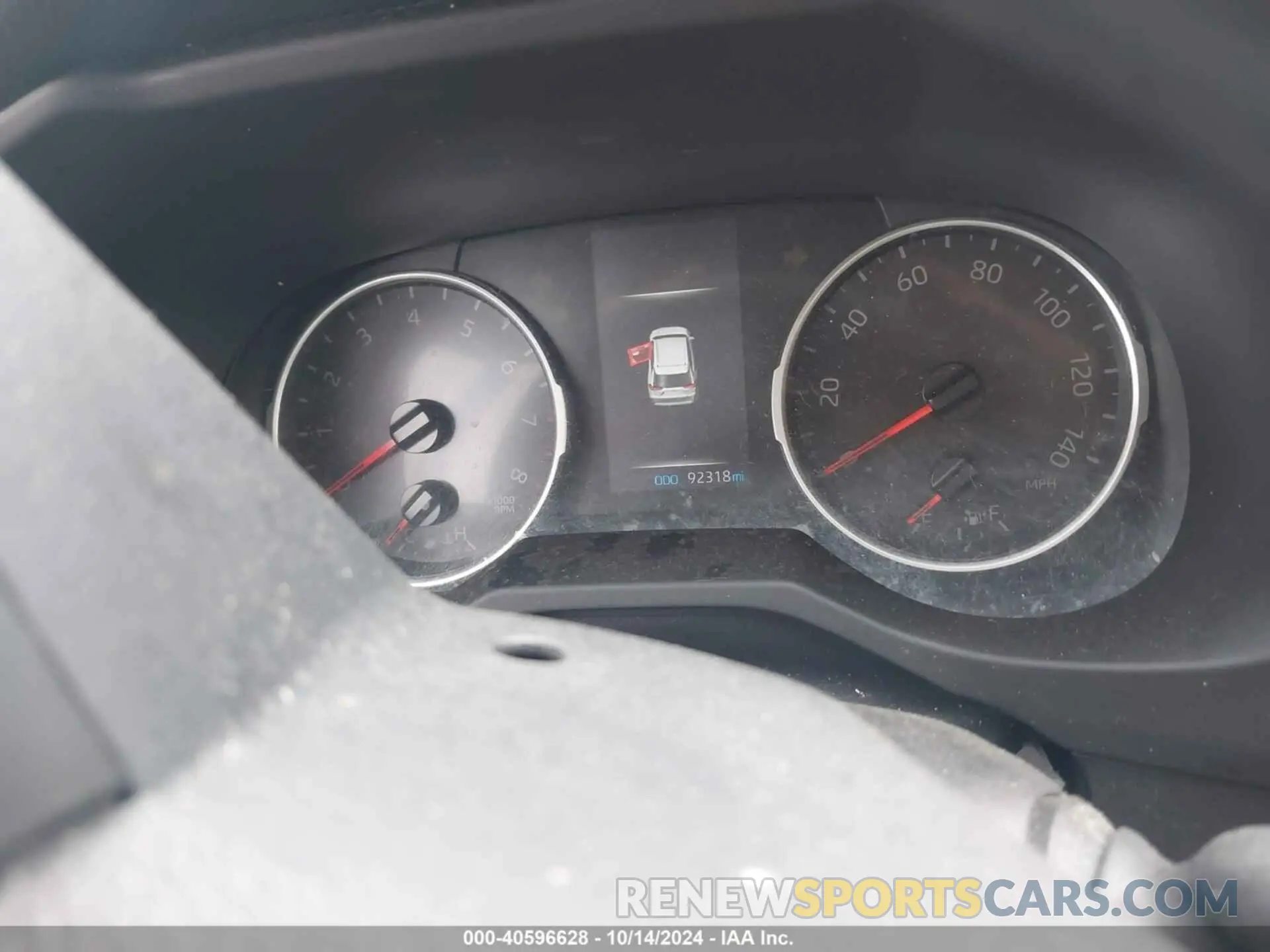 7 Photograph of a damaged car JTMF1RFV4KD030550 TOYOTA RAV4 2019