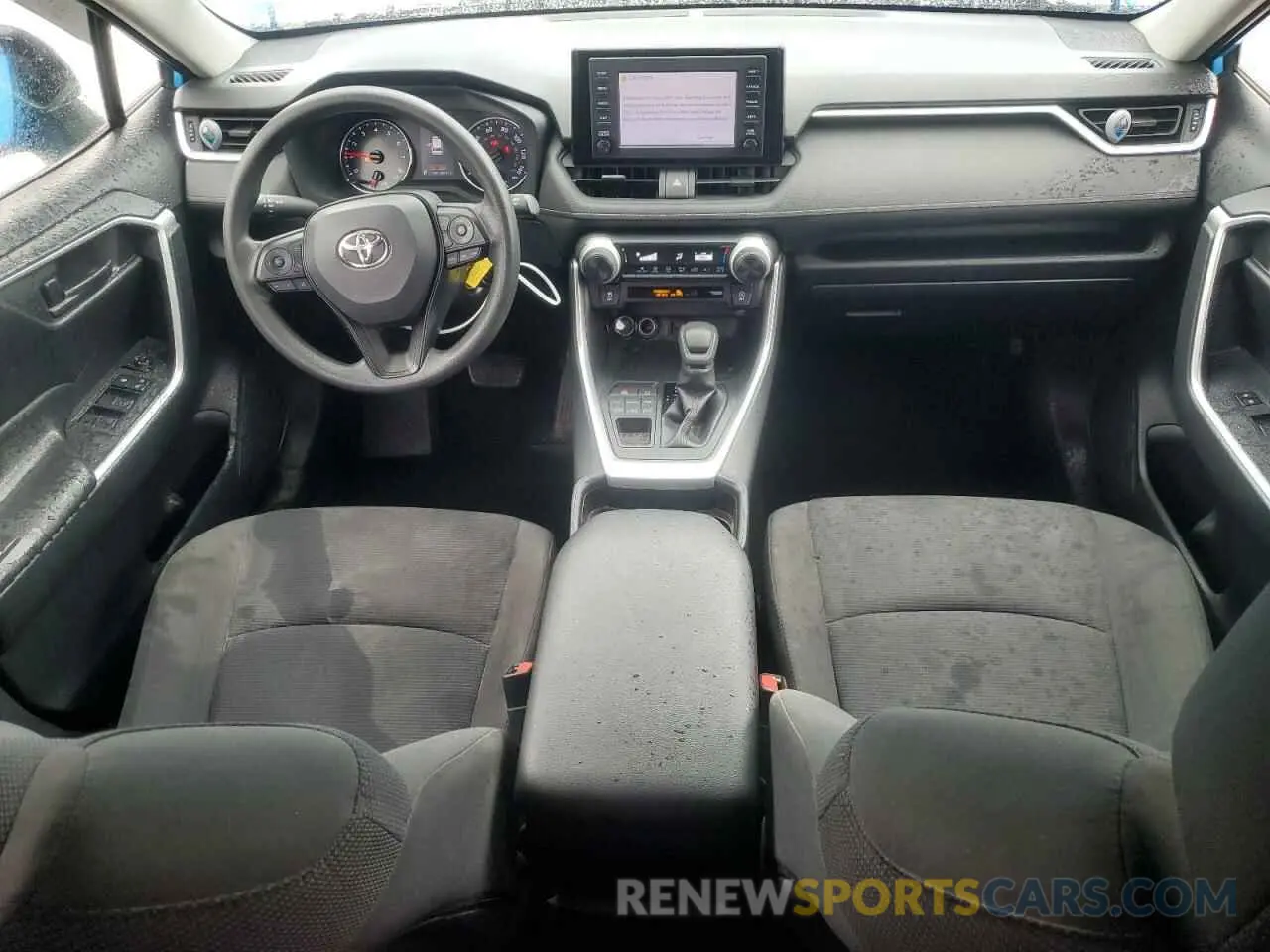 8 Photograph of a damaged car JTMF1RFV4KD030936 TOYOTA RAV4 2019