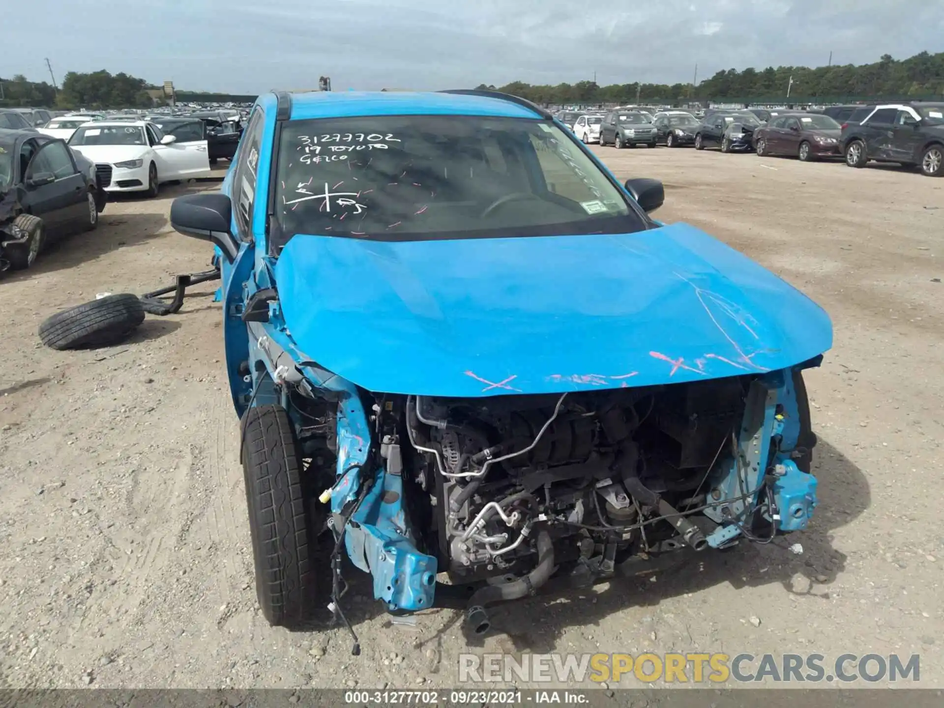 6 Photograph of a damaged car JTMF1RFV4KD503430 TOYOTA RAV4 2019