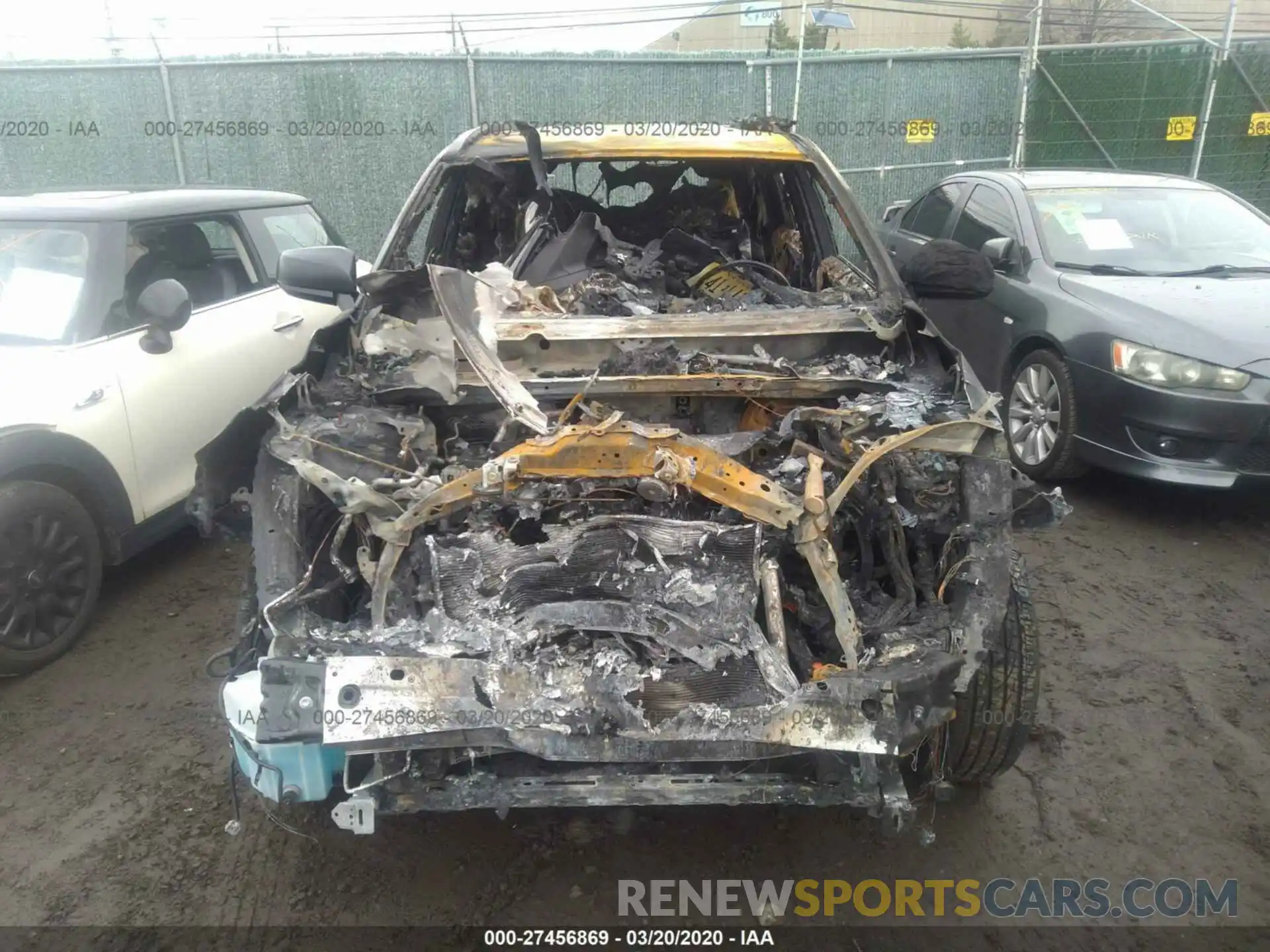 6 Photograph of a damaged car JTMF1RFV4KJ021171 TOYOTA RAV4 2019