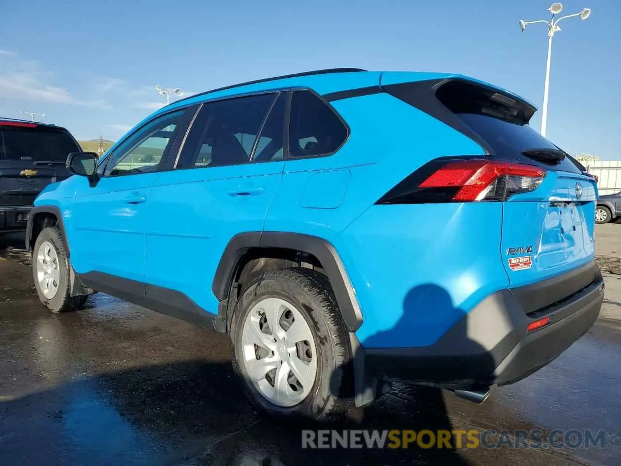 2 Photograph of a damaged car JTMF1RFV6KD004645 TOYOTA RAV4 2019
