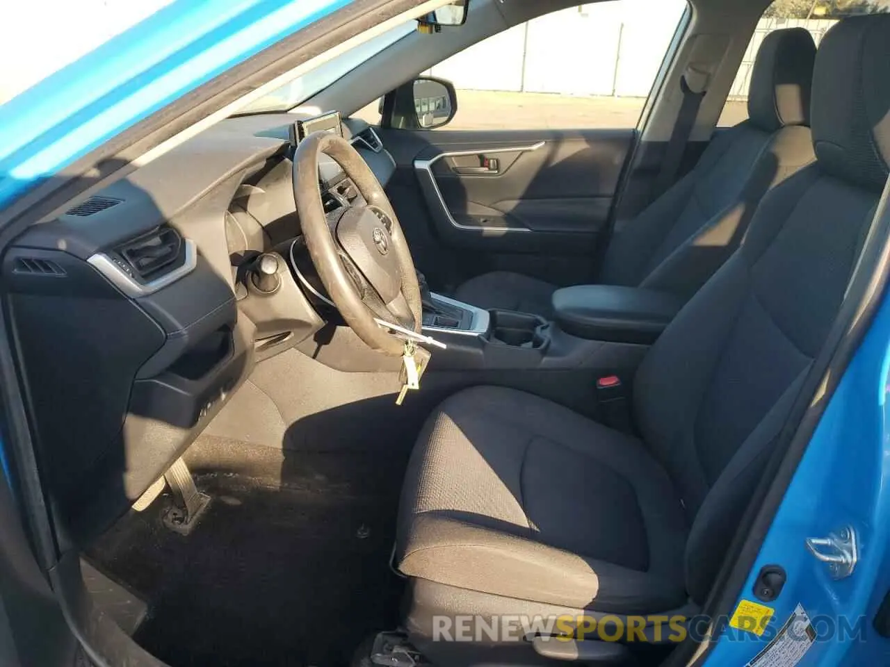 7 Photograph of a damaged car JTMF1RFV6KD004645 TOYOTA RAV4 2019