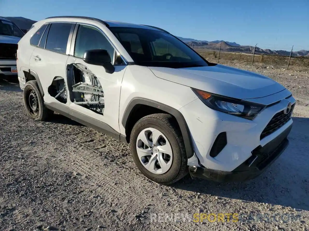 4 Photograph of a damaged car JTMF1RFV6KD032834 TOYOTA RAV4 2019