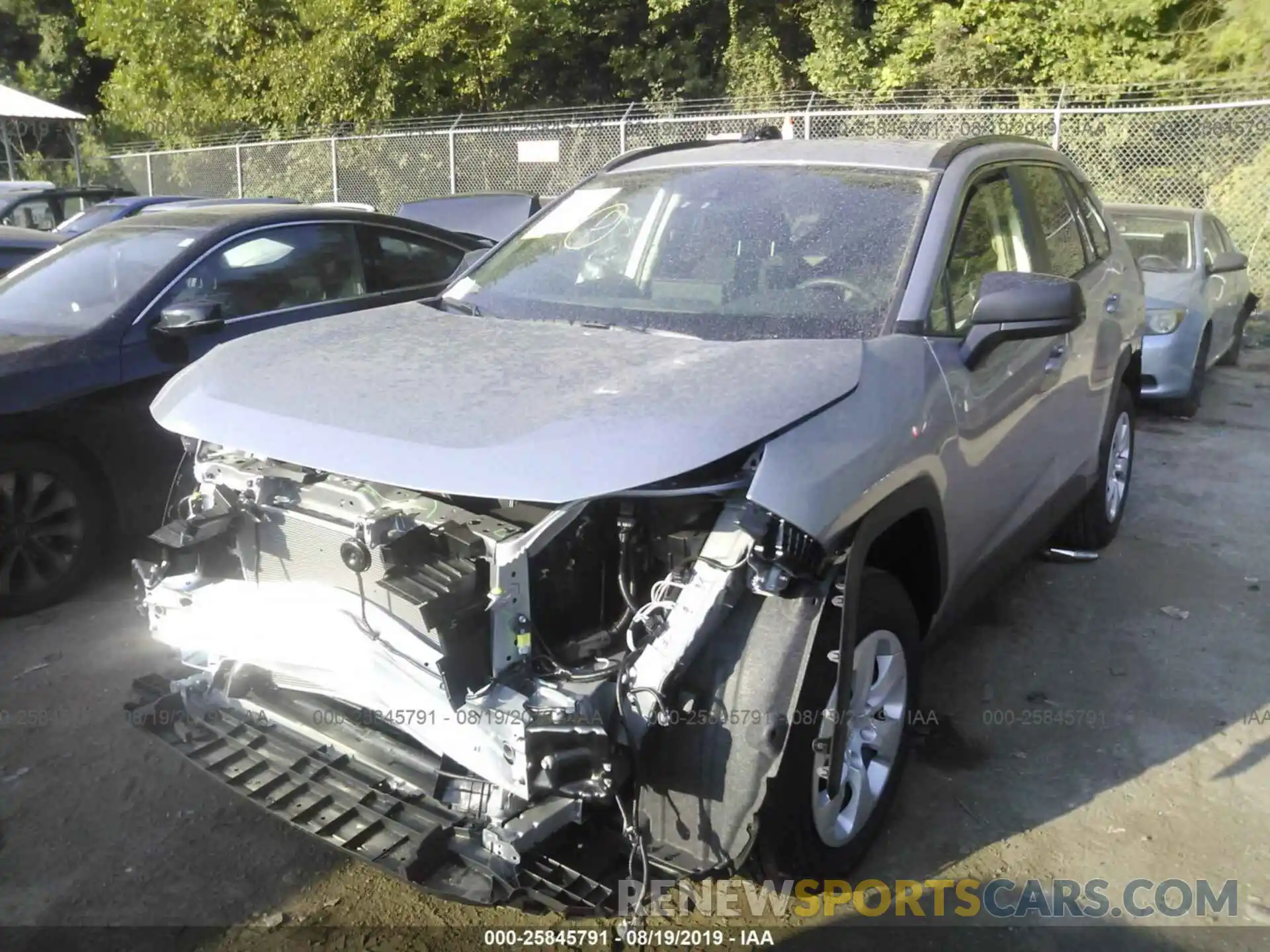 2 Photograph of a damaged car JTMF1RFV6KJ018174 TOYOTA RAV4 2019