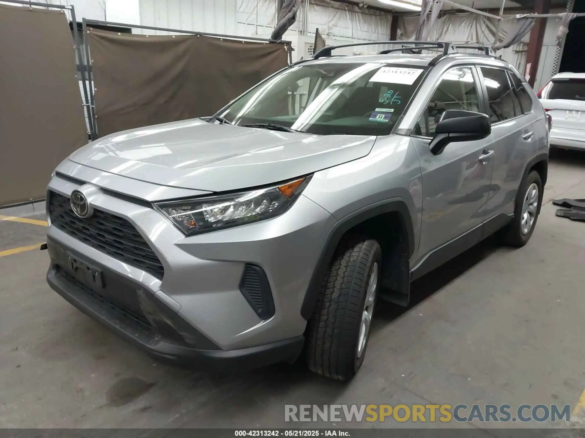 2 Photograph of a damaged car JTMF1RFV7KD043650 TOYOTA RAV4 2019