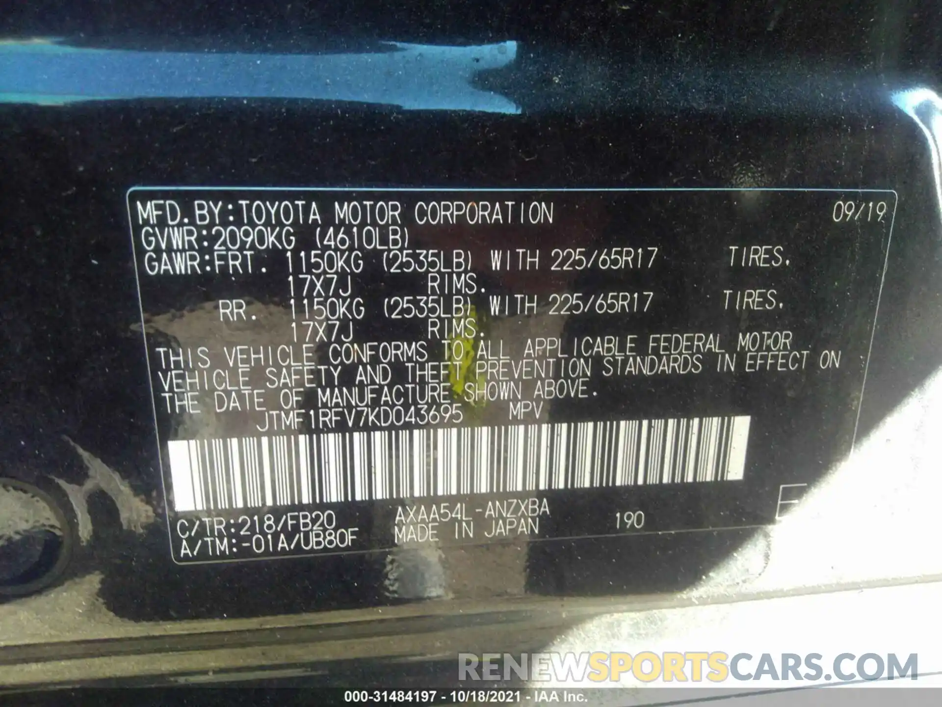 9 Photograph of a damaged car JTMF1RFV7KD043695 TOYOTA RAV4 2019