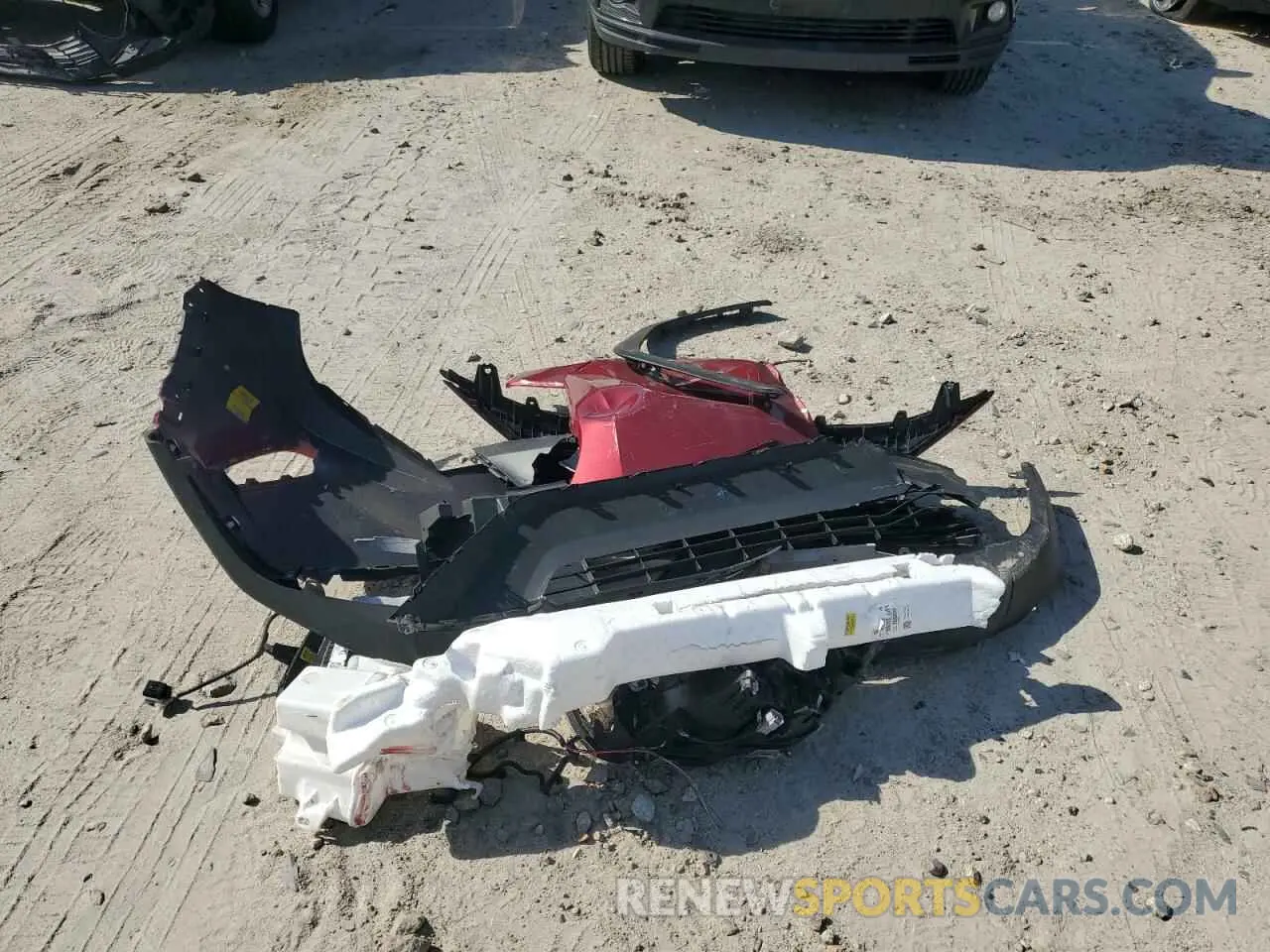 13 Photograph of a damaged car JTMF1RFV7KJ021603 TOYOTA RAV4 2019