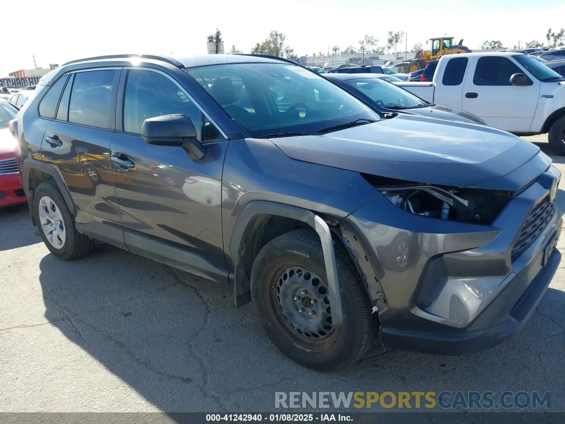 1 Photograph of a damaged car JTMF1RFV7KJ023657 TOYOTA RAV4 2019