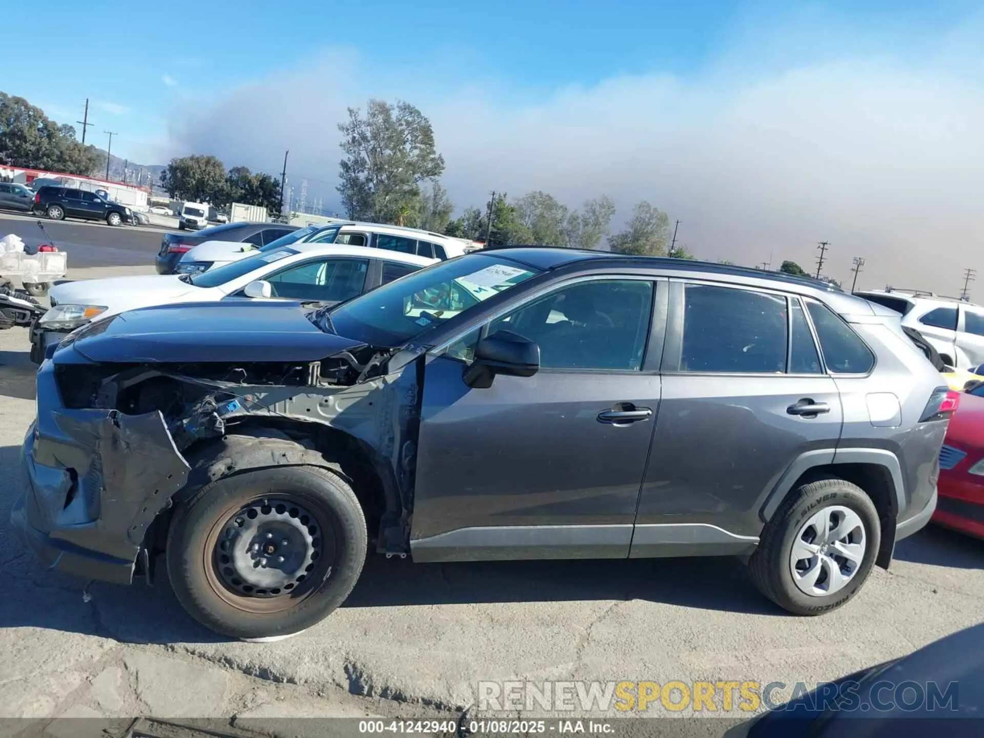 15 Photograph of a damaged car JTMF1RFV7KJ023657 TOYOTA RAV4 2019