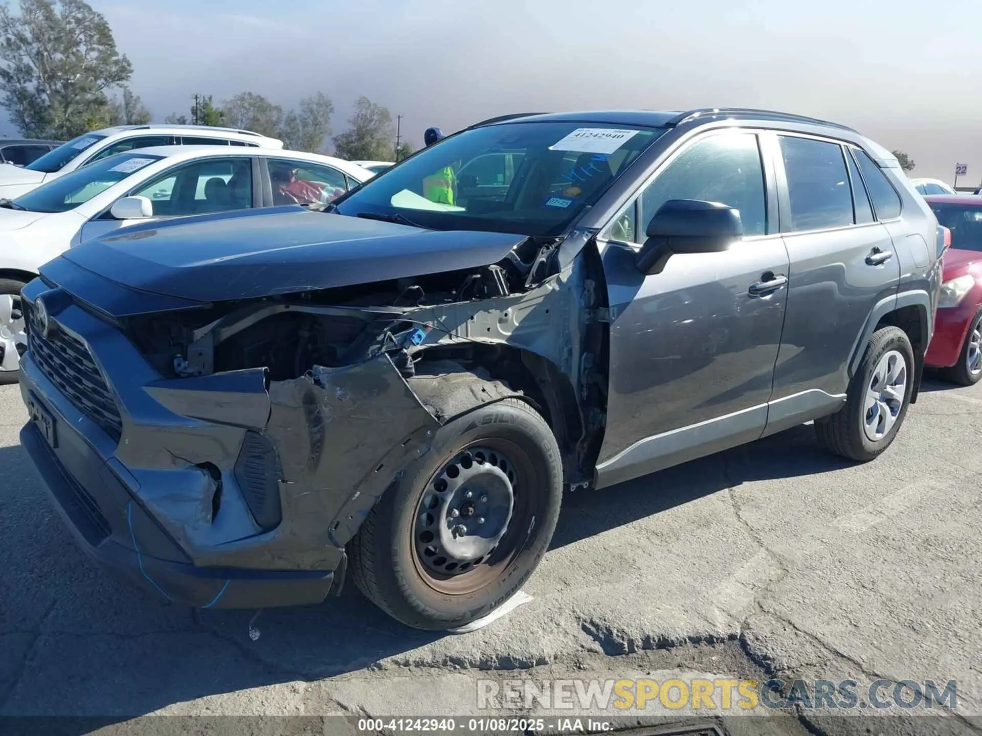 2 Photograph of a damaged car JTMF1RFV7KJ023657 TOYOTA RAV4 2019