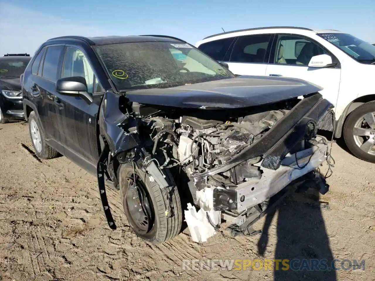 1 Photograph of a damaged car JTMF1RFV8KD500529 TOYOTA RAV4 2019