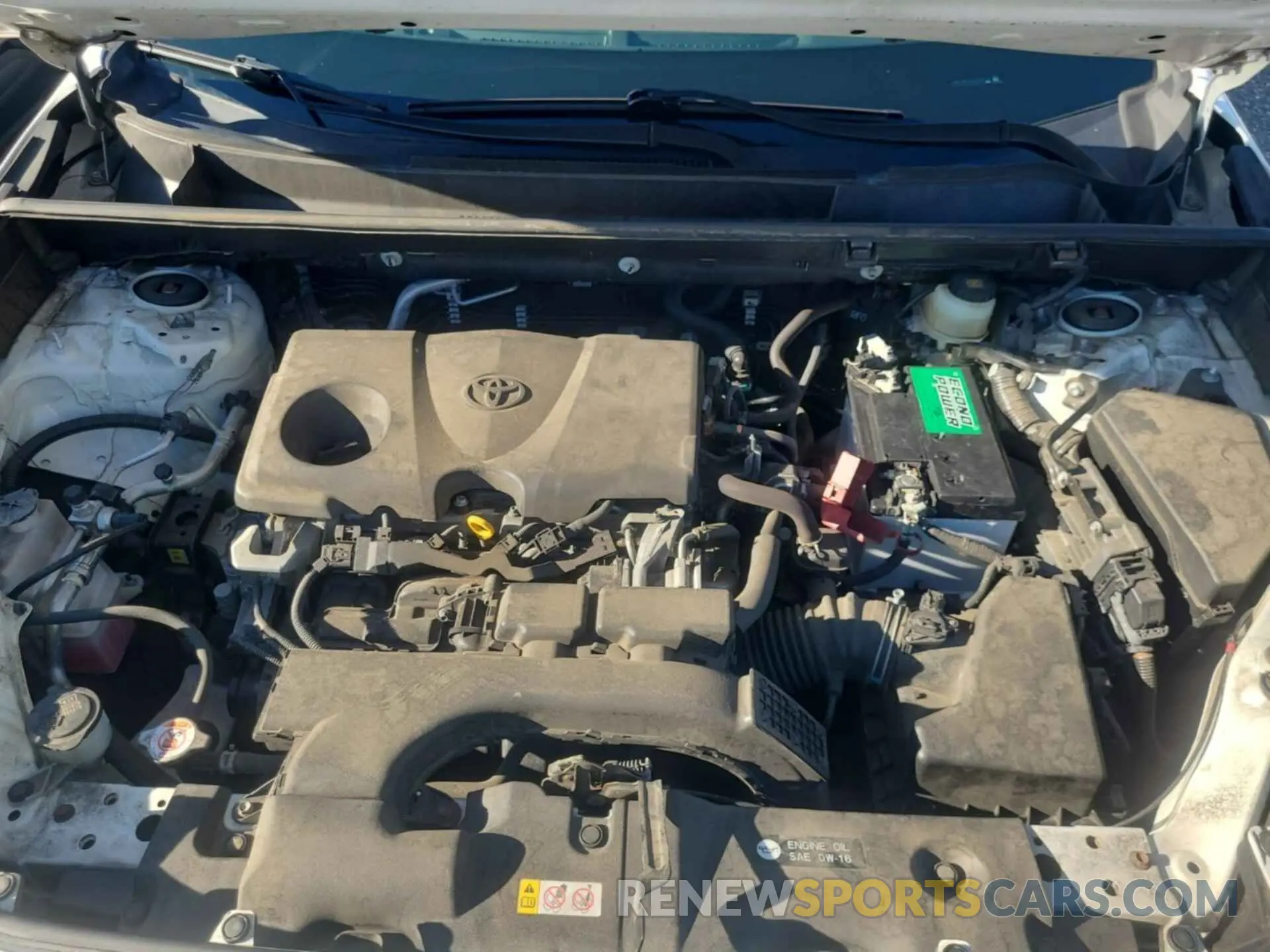 12 Photograph of a damaged car JTMF1RFV9KD032276 TOYOTA RAV4 2019