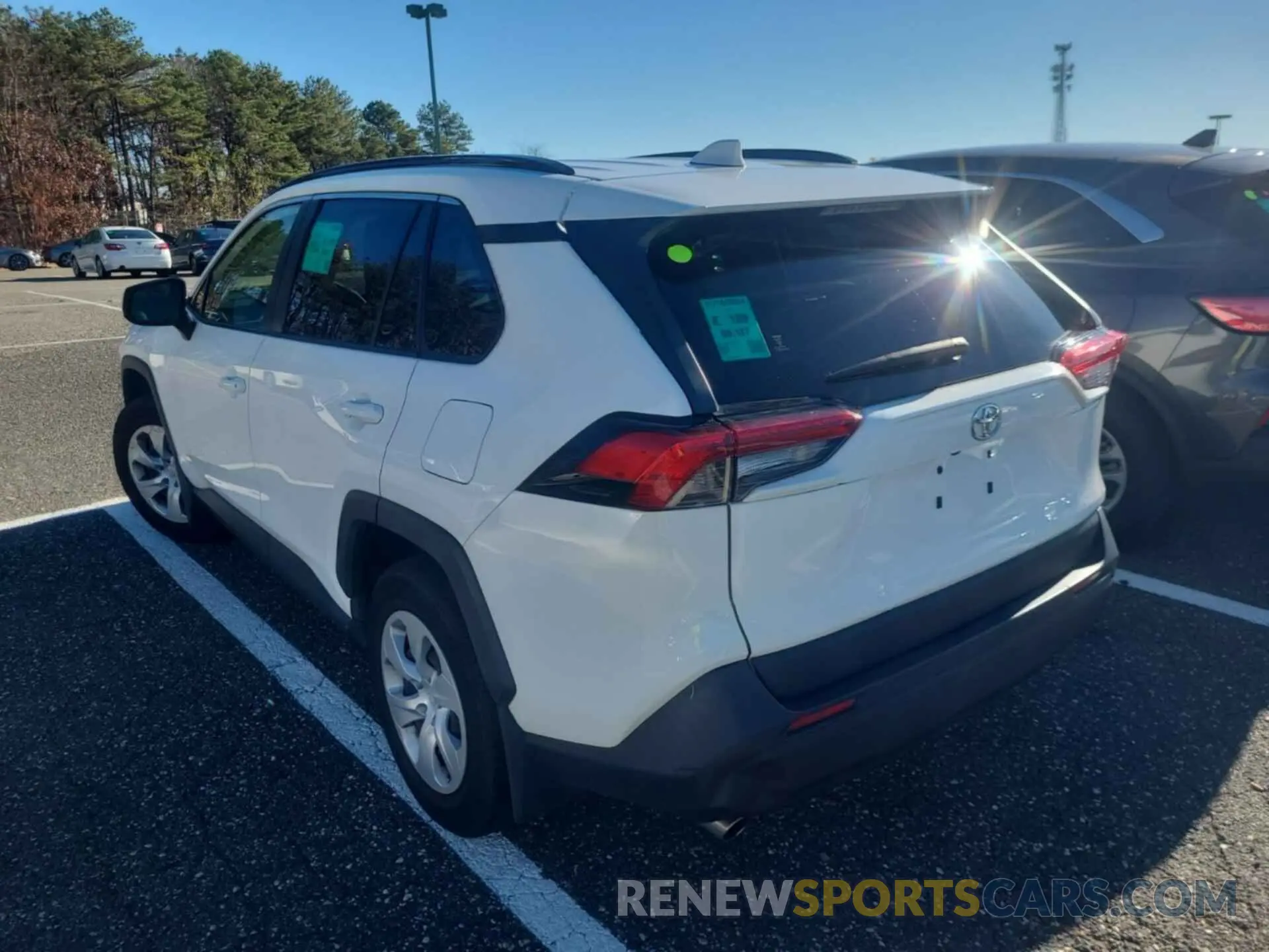 13 Photograph of a damaged car JTMF1RFV9KD032276 TOYOTA RAV4 2019