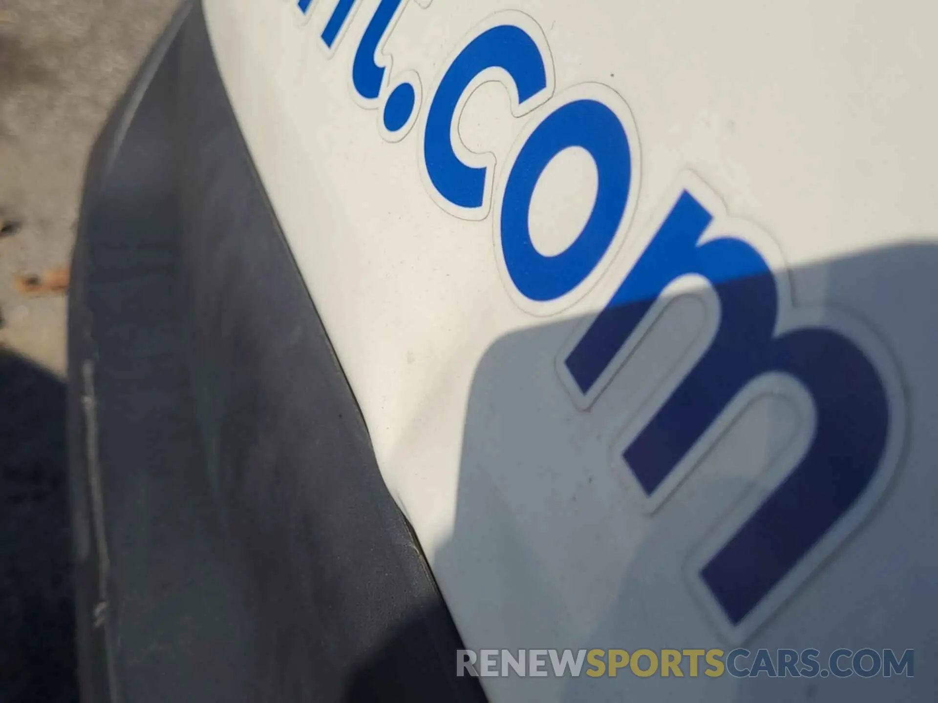 14 Photograph of a damaged car JTMF1RFV9KD032276 TOYOTA RAV4 2019