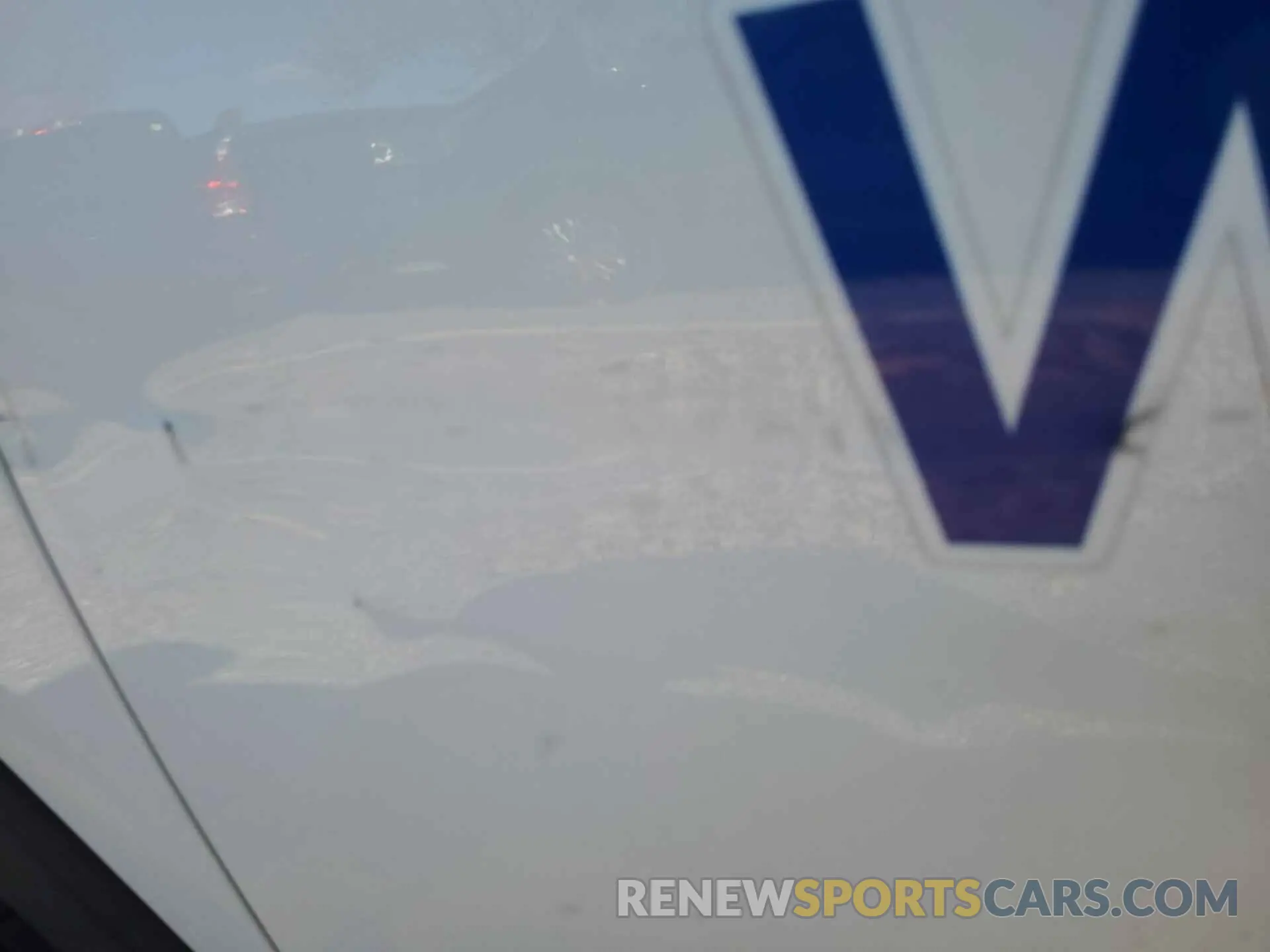 27 Photograph of a damaged car JTMF1RFV9KD032276 TOYOTA RAV4 2019