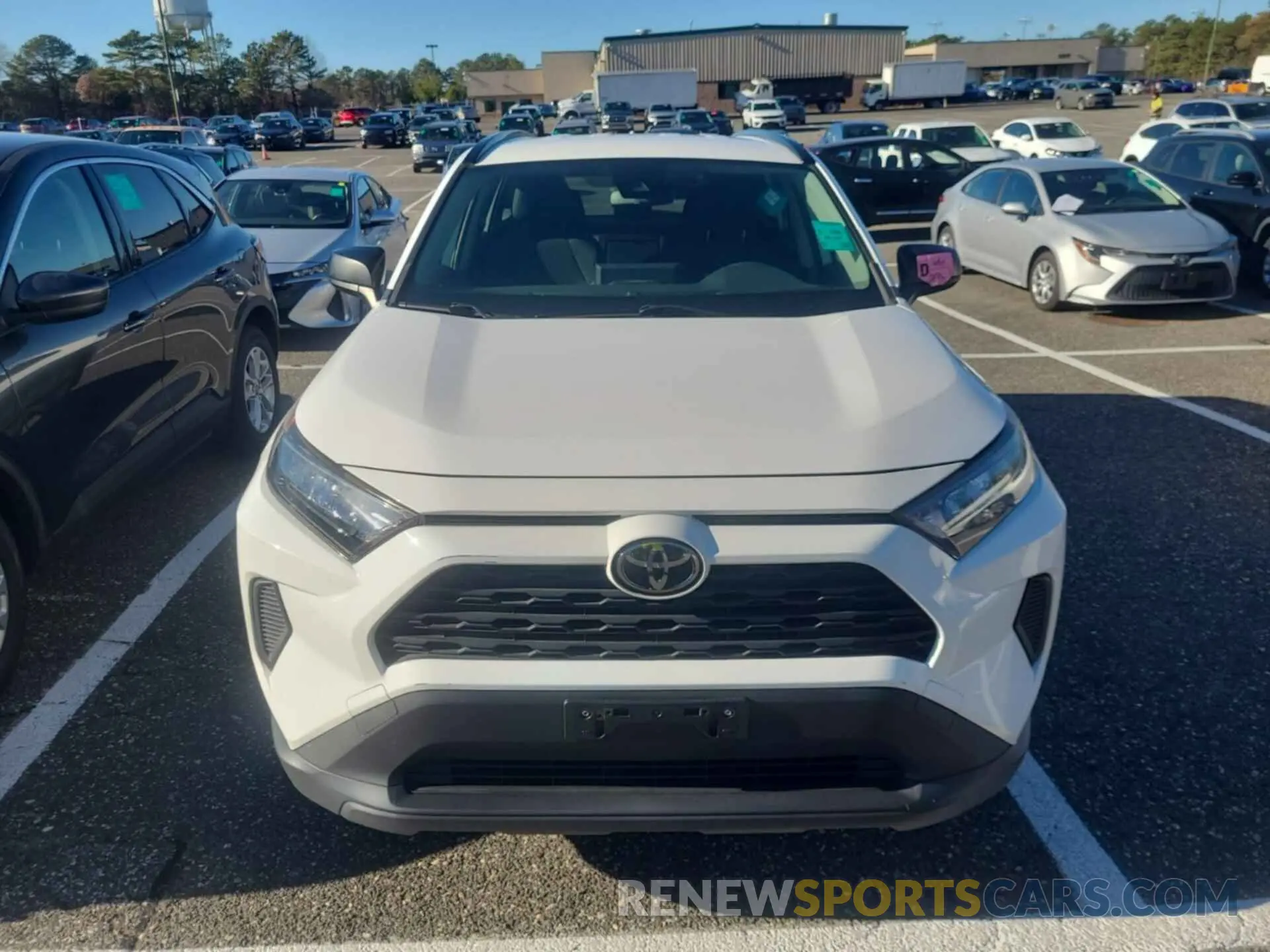 9 Photograph of a damaged car JTMF1RFV9KD032276 TOYOTA RAV4 2019