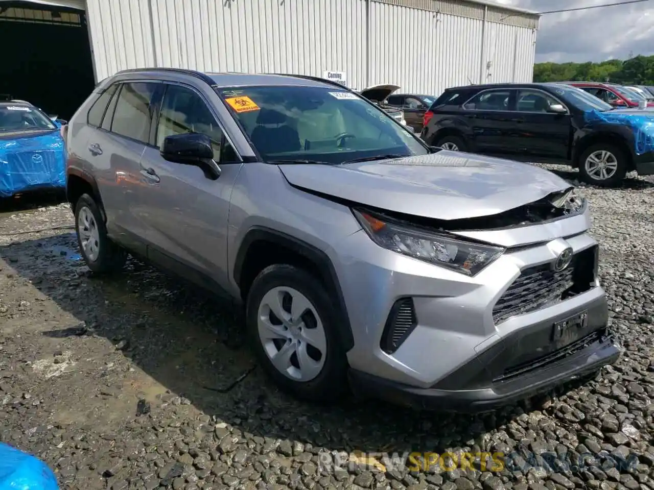 1 Photograph of a damaged car JTMF1RFV9KD047487 TOYOTA RAV4 2019