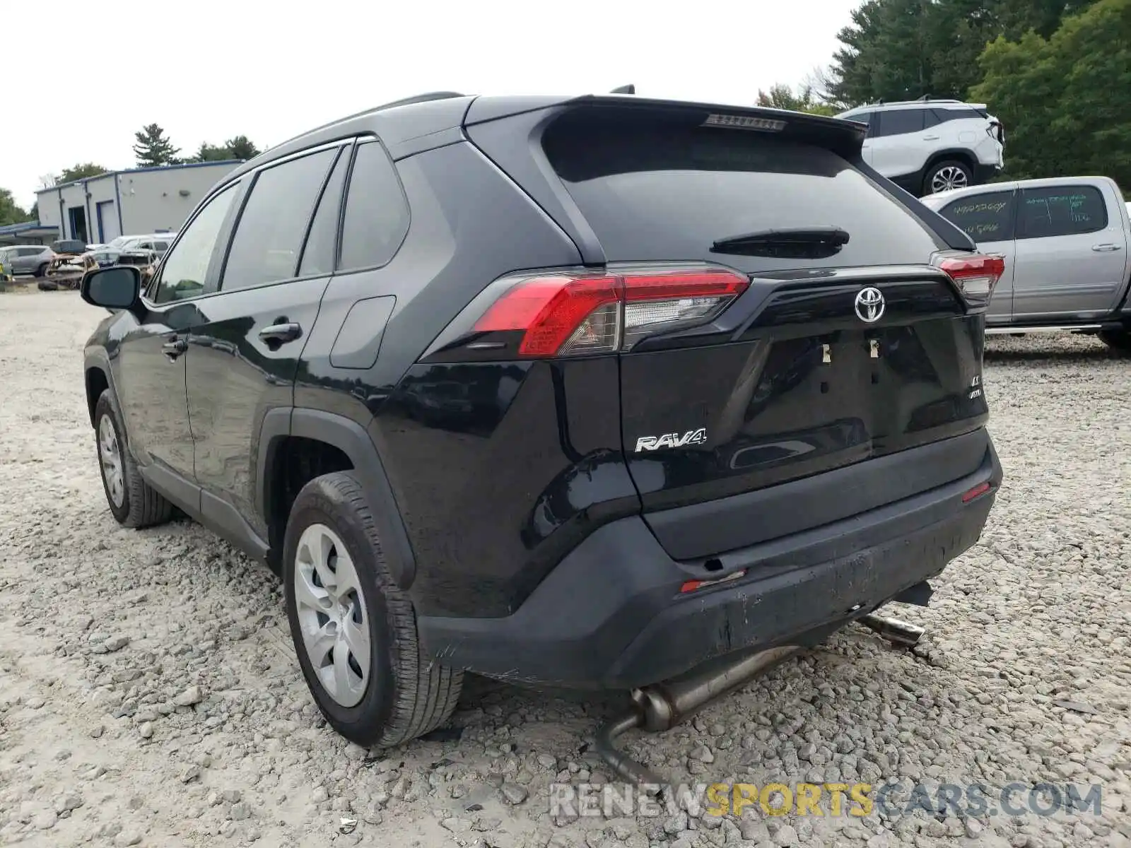 3 Photograph of a damaged car JTMF1RFV9KJ003684 TOYOTA RAV4 2019