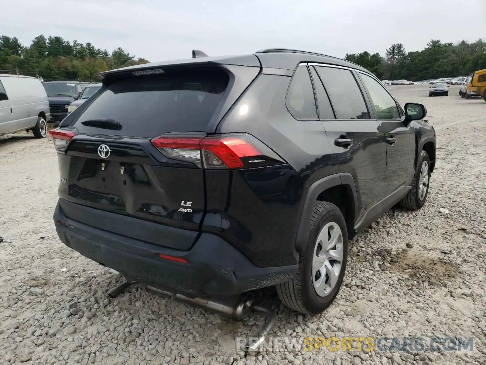 4 Photograph of a damaged car JTMF1RFV9KJ003684 TOYOTA RAV4 2019