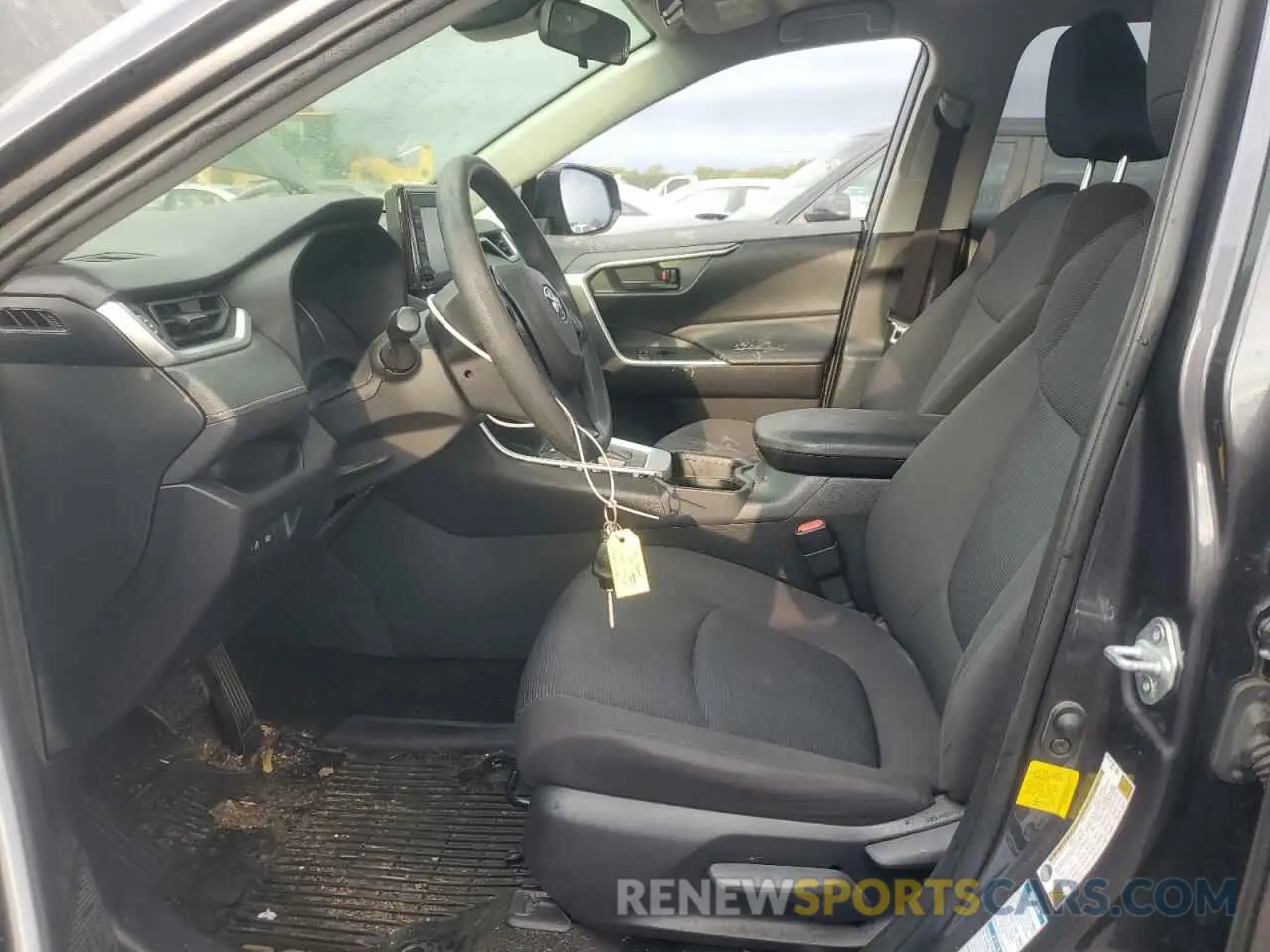 7 Photograph of a damaged car JTMF1RFV9KJ025510 TOYOTA RAV4 2019