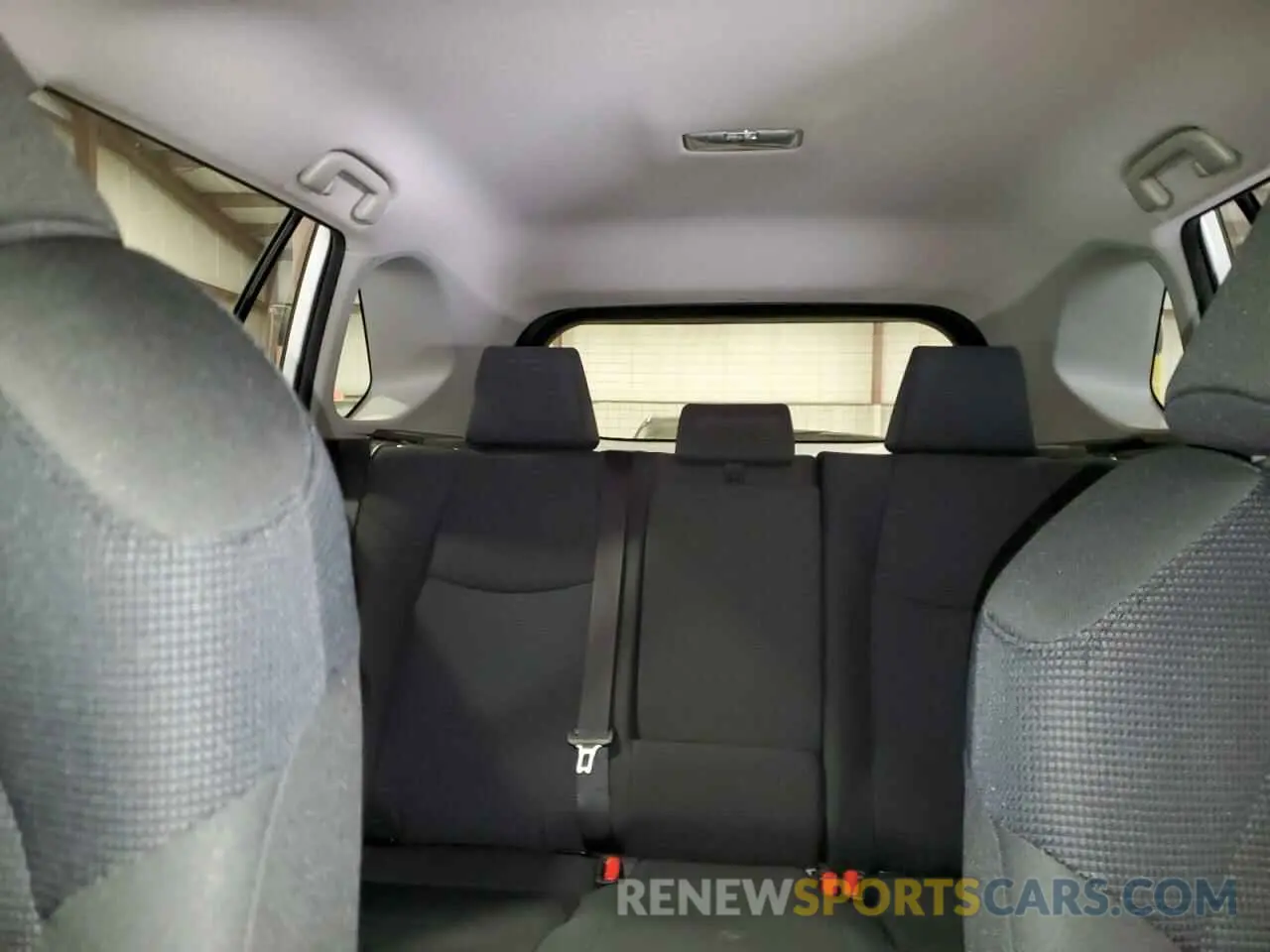 10 Photograph of a damaged car JTMF1RFVXKD028141 TOYOTA RAV4 2019
