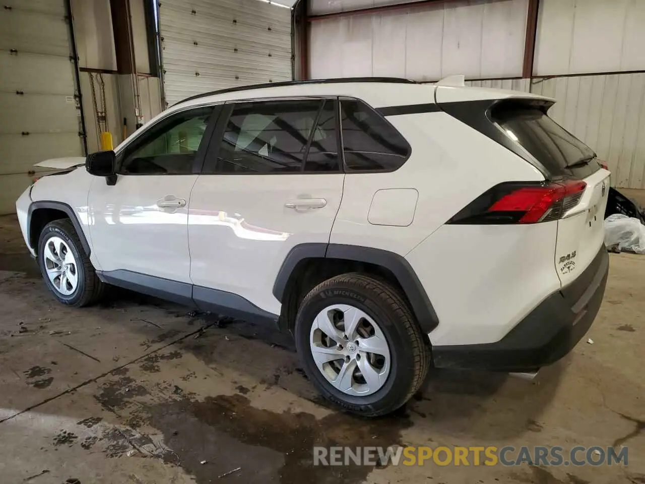 2 Photograph of a damaged car JTMF1RFVXKD028141 TOYOTA RAV4 2019