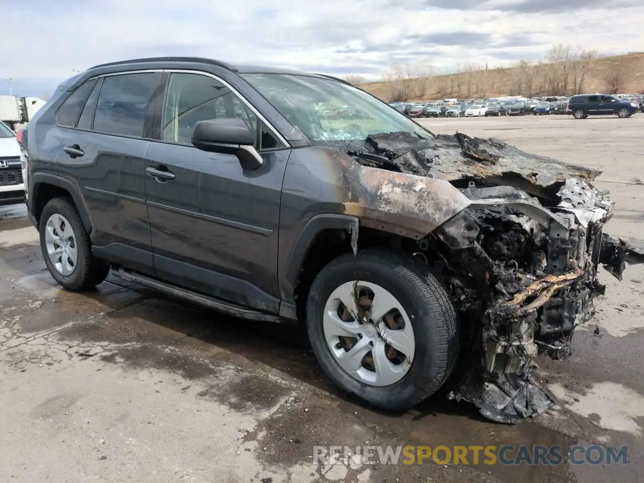4 Photograph of a damaged car JTMF1RFVXKD034361 TOYOTA RAV4 2019