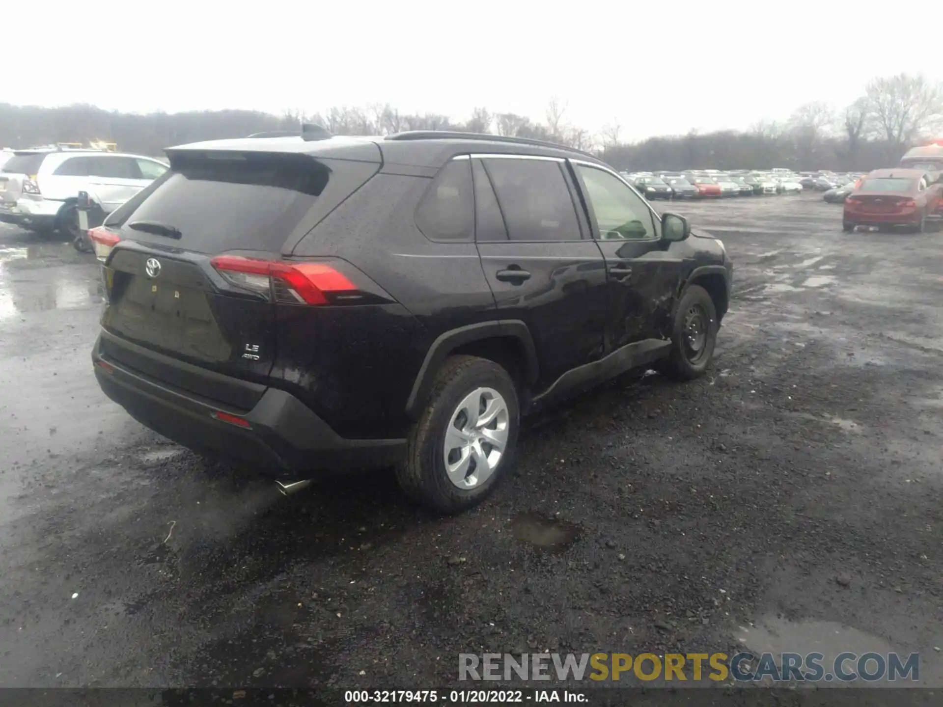 4 Photograph of a damaged car JTMF1RFVXKD034893 TOYOTA RAV4 2019