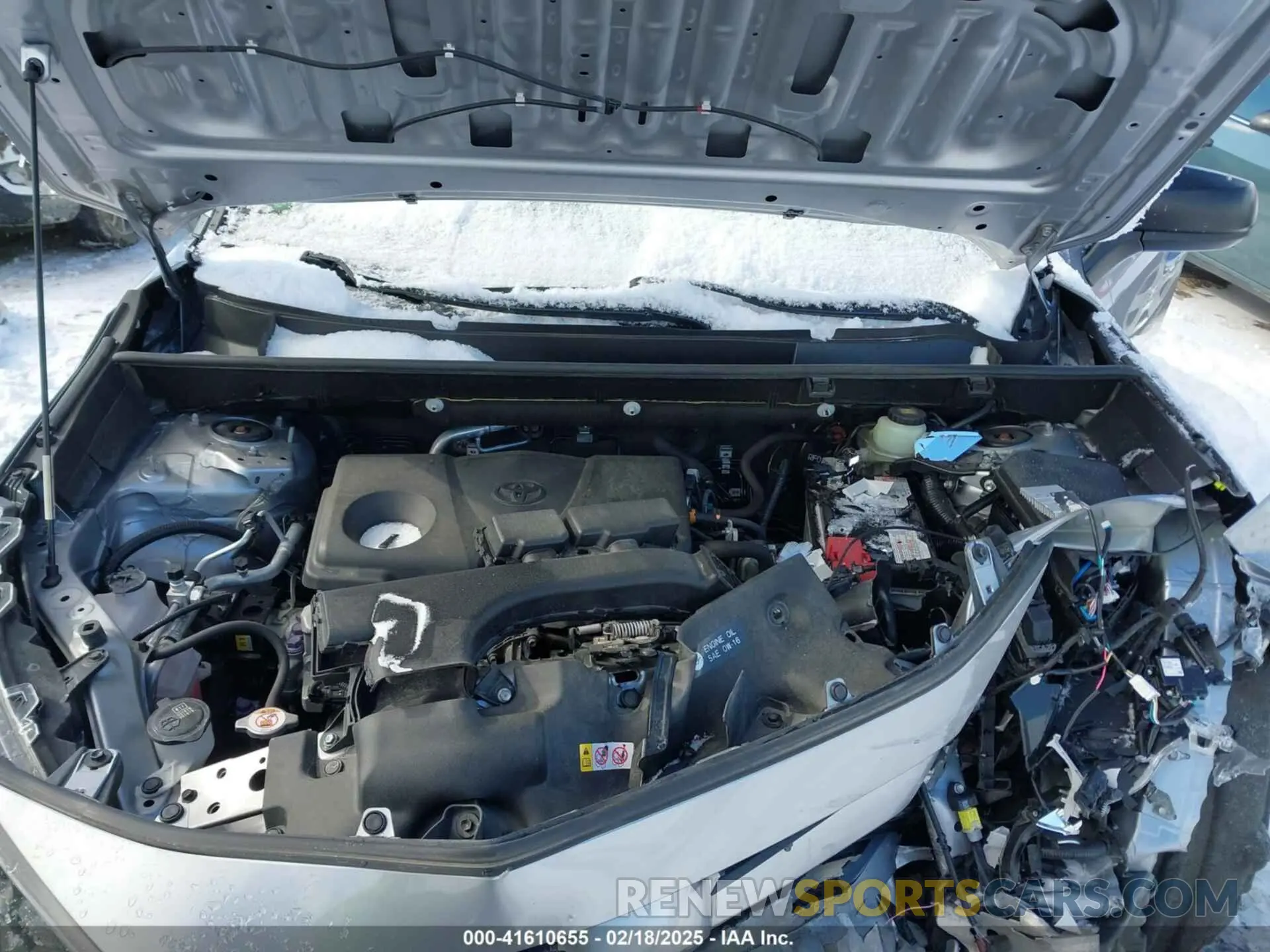 10 Photograph of a damaged car JTMF1RFVXKD044680 TOYOTA RAV4 2019