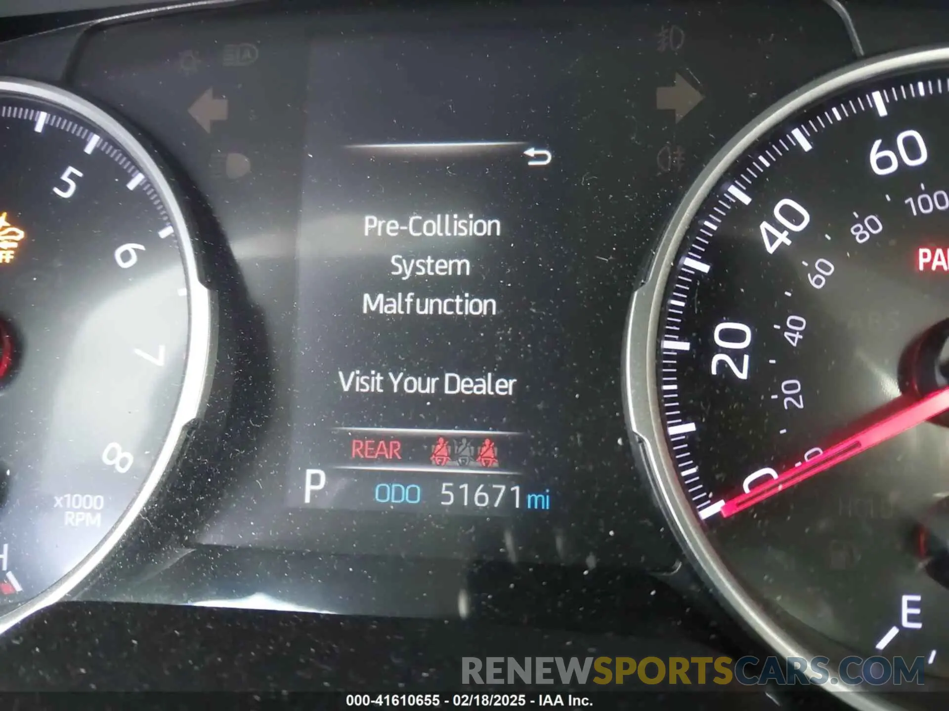 15 Photograph of a damaged car JTMF1RFVXKD044680 TOYOTA RAV4 2019
