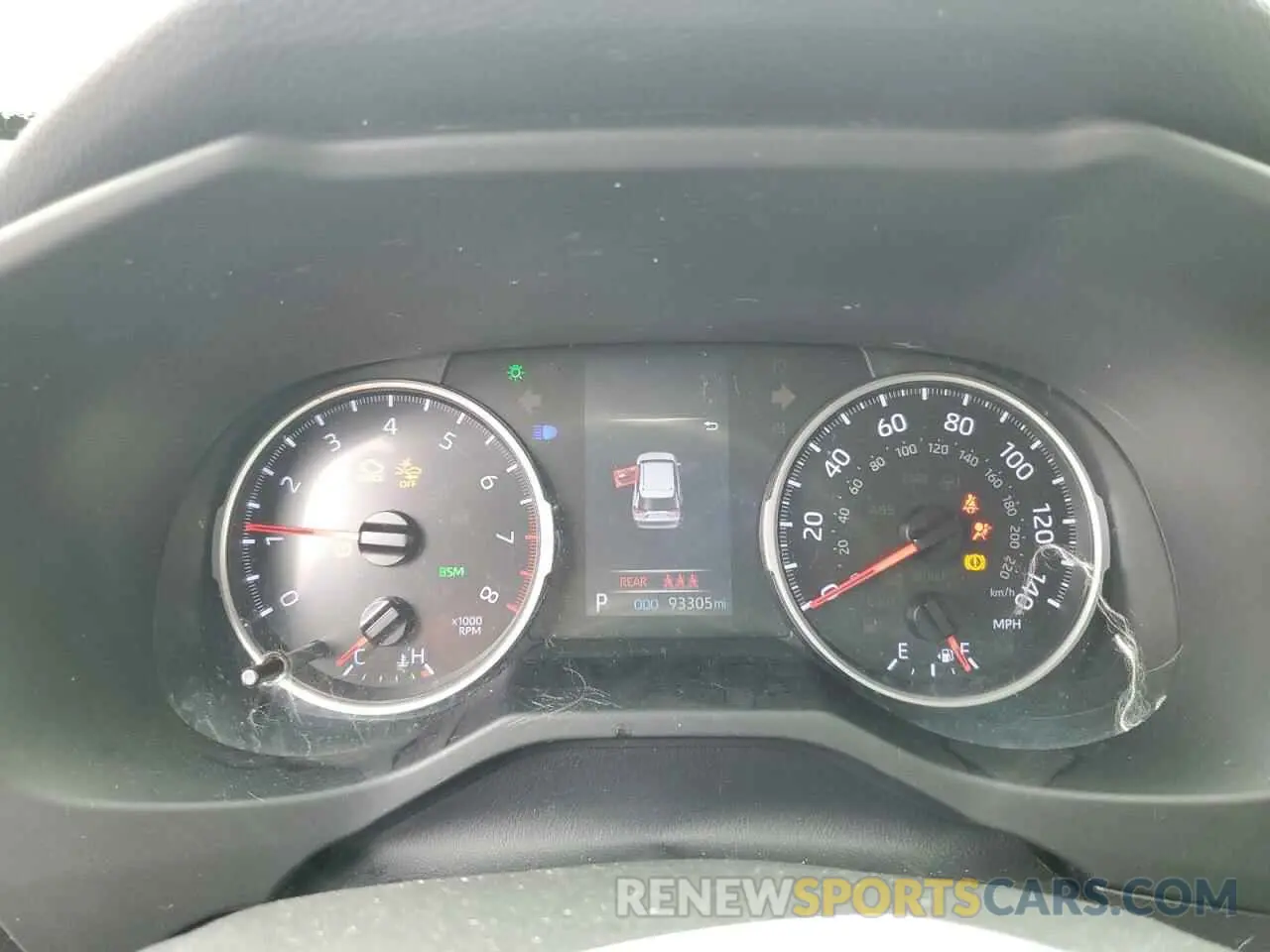 9 Photograph of a damaged car JTMG1RFV0KD021803 TOYOTA RAV4 2019