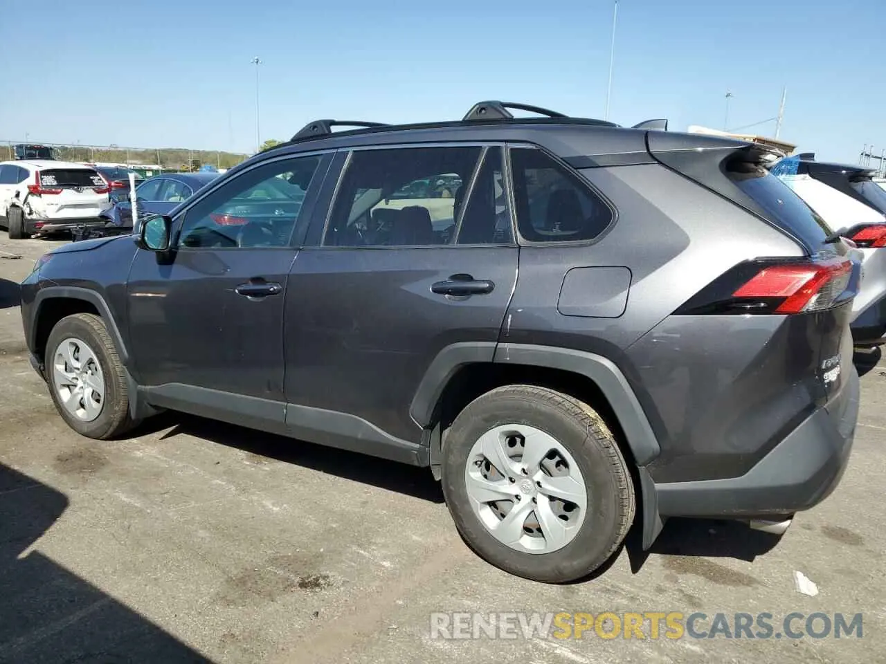 2 Photograph of a damaged car JTMG1RFV0KJ007840 TOYOTA RAV4 2019