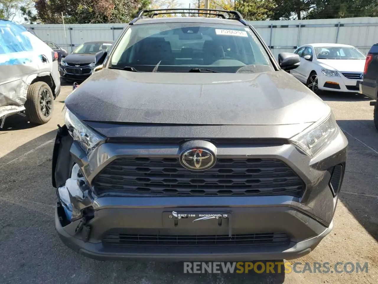 5 Photograph of a damaged car JTMG1RFV0KJ007840 TOYOTA RAV4 2019