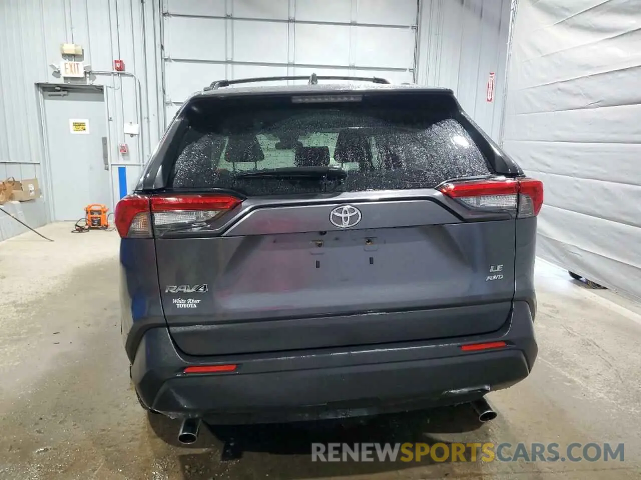 6 Photograph of a damaged car JTMG1RFV1KD008610 TOYOTA RAV4 2019