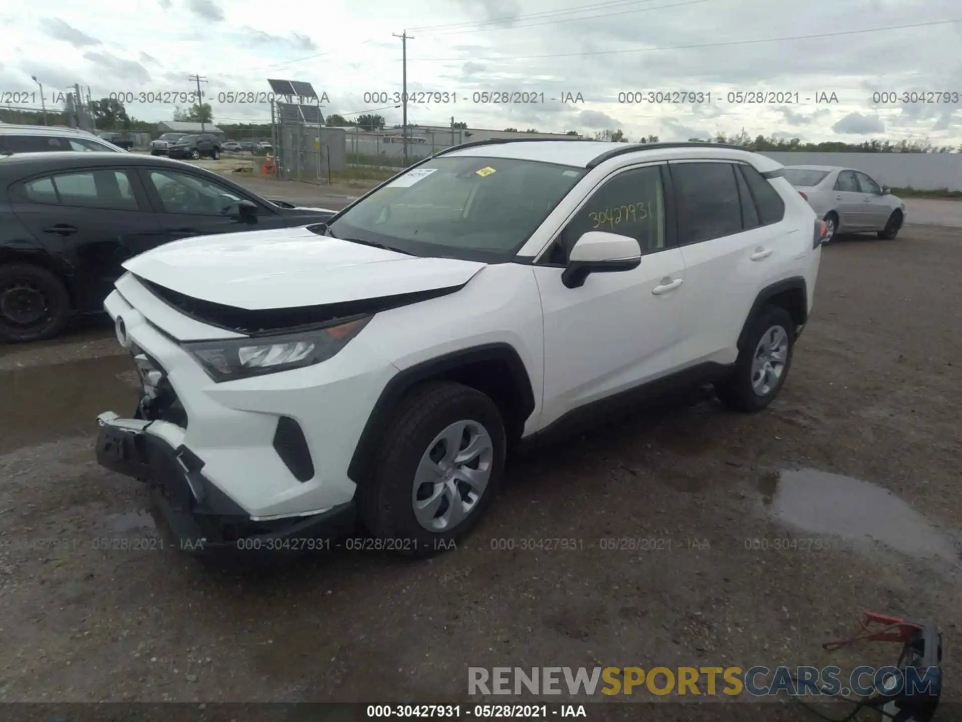 2 Photograph of a damaged car JTMG1RFV1KD020482 TOYOTA RAV4 2019