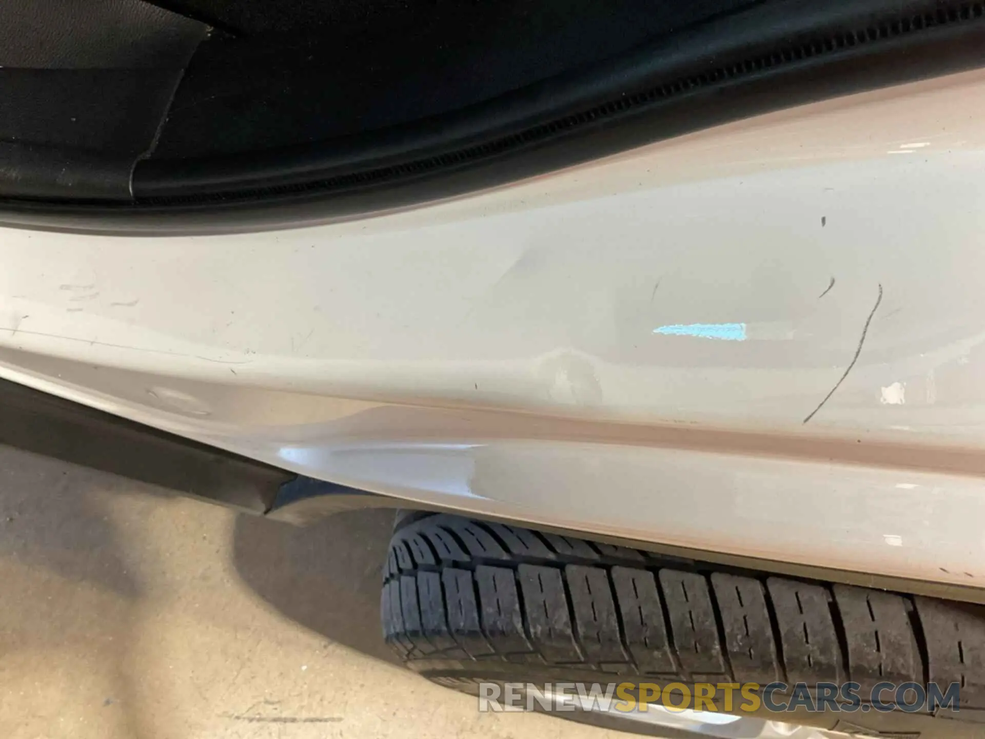 20 Photograph of a damaged car JTMG1RFV1KD033166 TOYOTA RAV4 2019