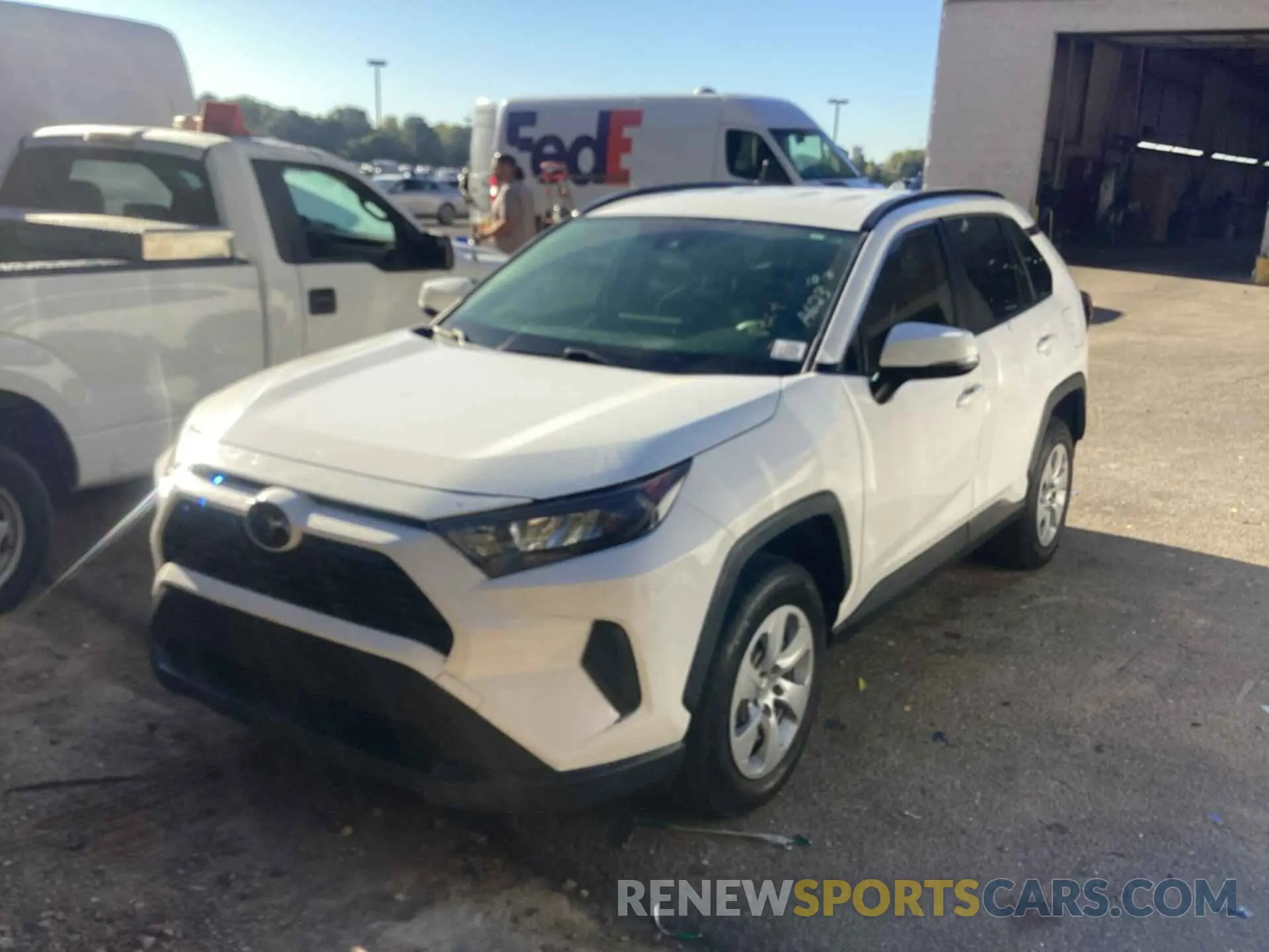7 Photograph of a damaged car JTMG1RFV1KD033166 TOYOTA RAV4 2019